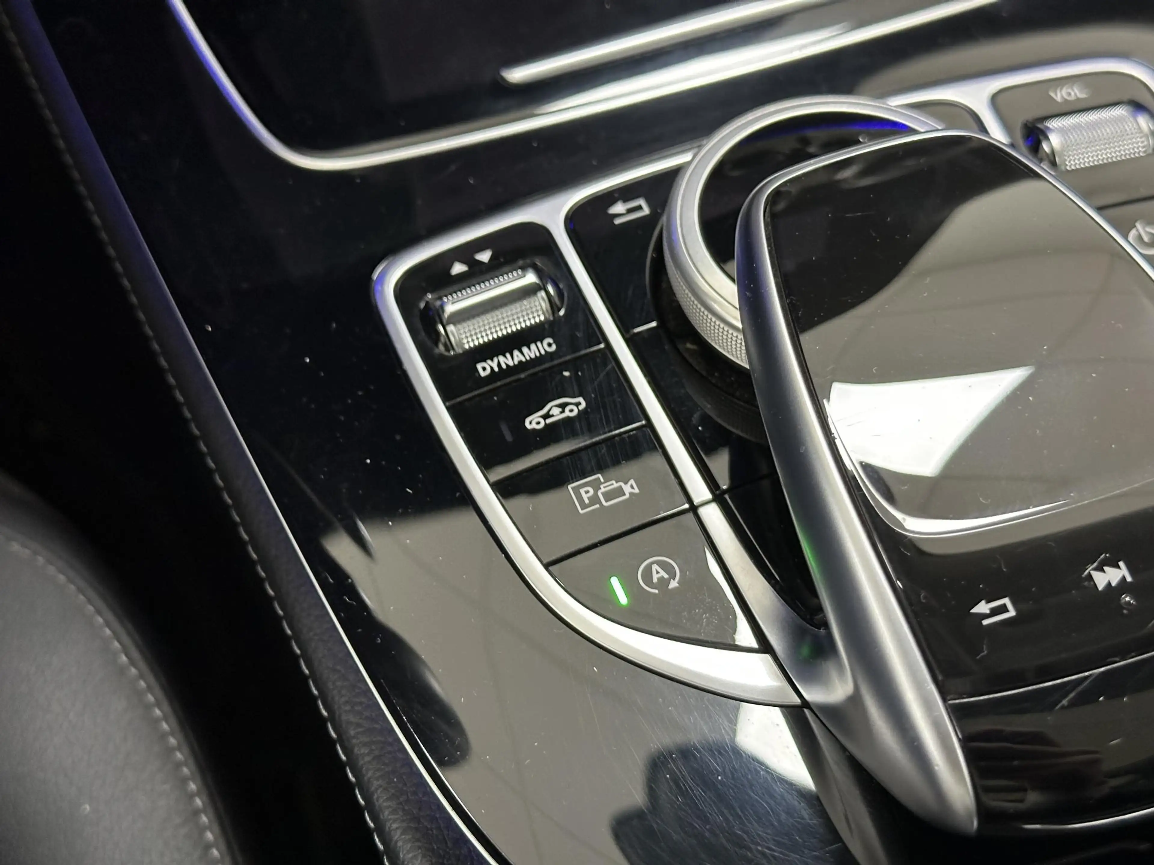 Mercedes-Benz E 400 Estate 4MATIC Premium Plus ELEKTRISCHE TRAKHAAK | — photo 18