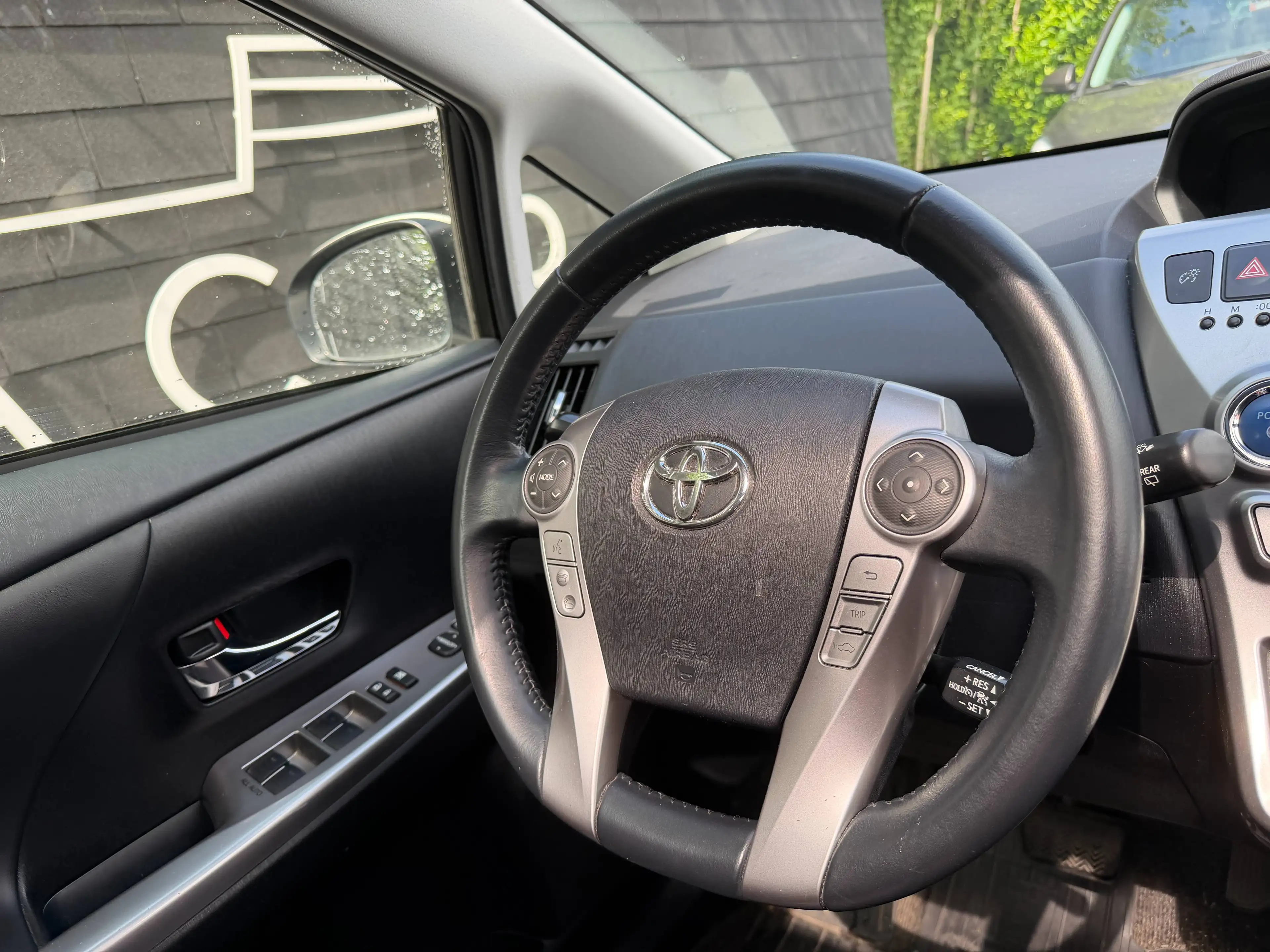 Toyota Prius+ Hybrid 1.8i VVT-i+GARANTIE 12 MOIS+7 PLACES+NAVI+CAMERA+TOIT PANO+E6DT — photo 15