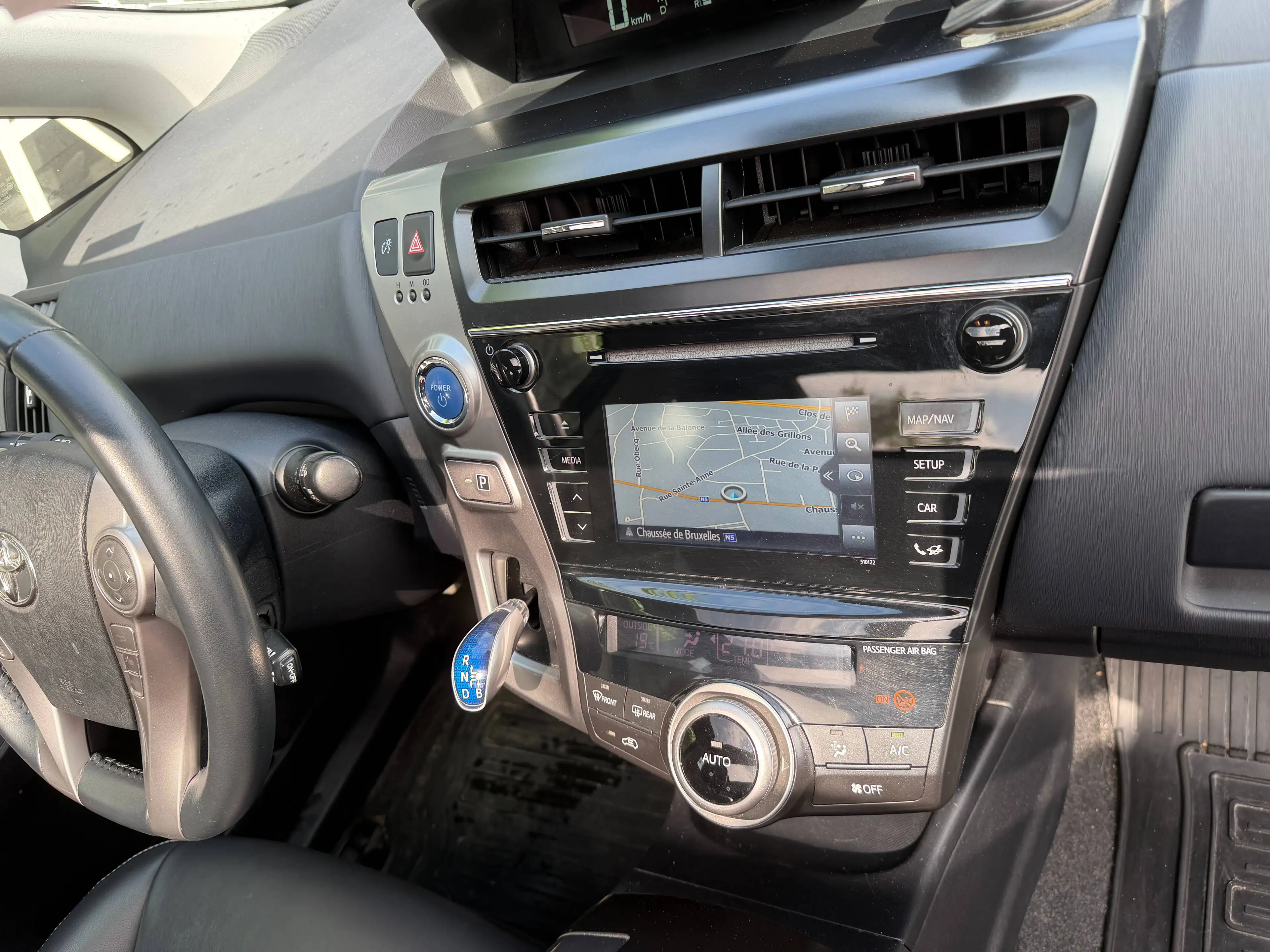 Toyota Prius+ Hybrid 1.8i VVT-i+GARANTIE 12 MOIS+7 PLACES+NAVI+CAMERA+TOIT PANO+E6DT — photo 13