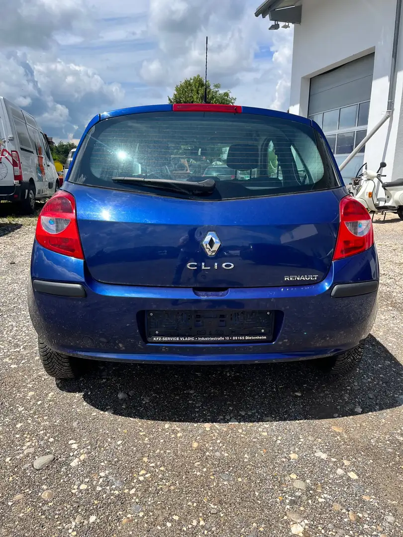 Renault Clio 1.2 16V Expression Blau - 2