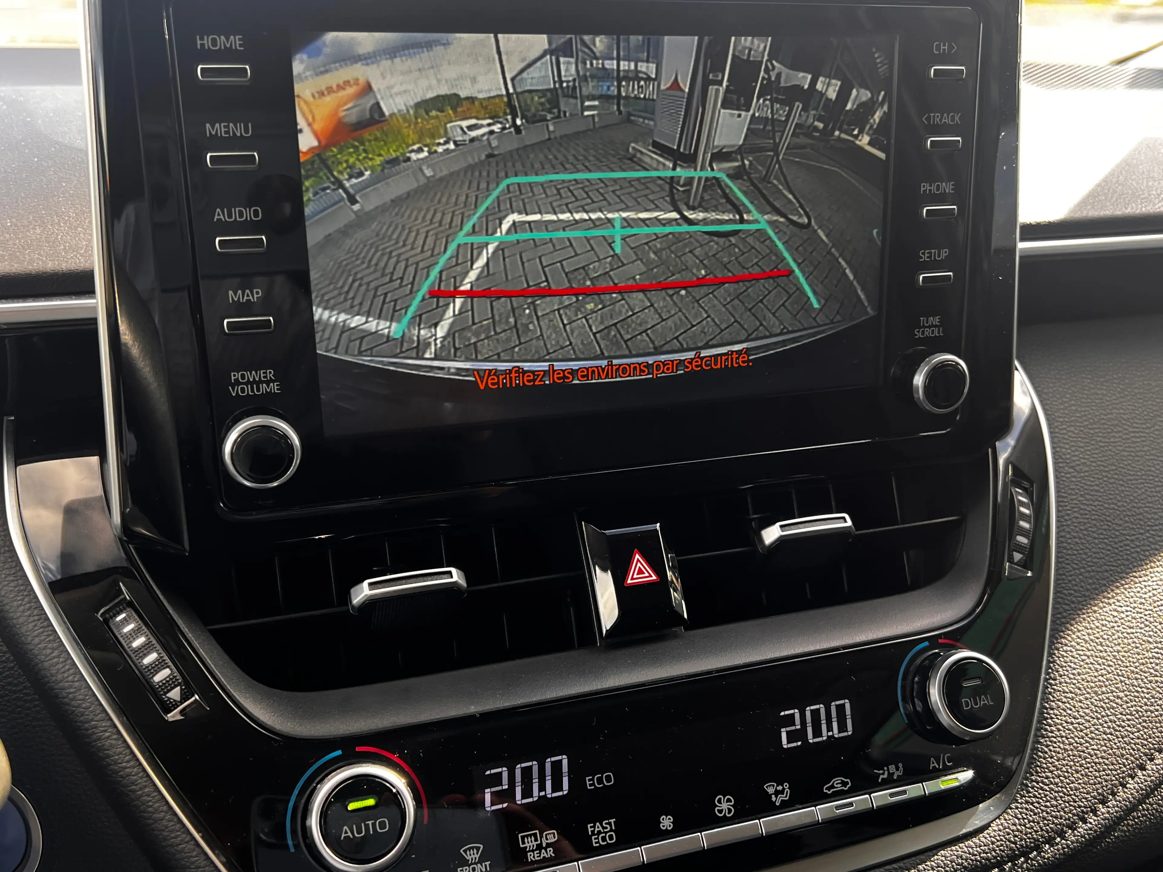 Toyota Corolla Corolla Hybrid 1.8 Dynamic Plus e-CVT — photo 15