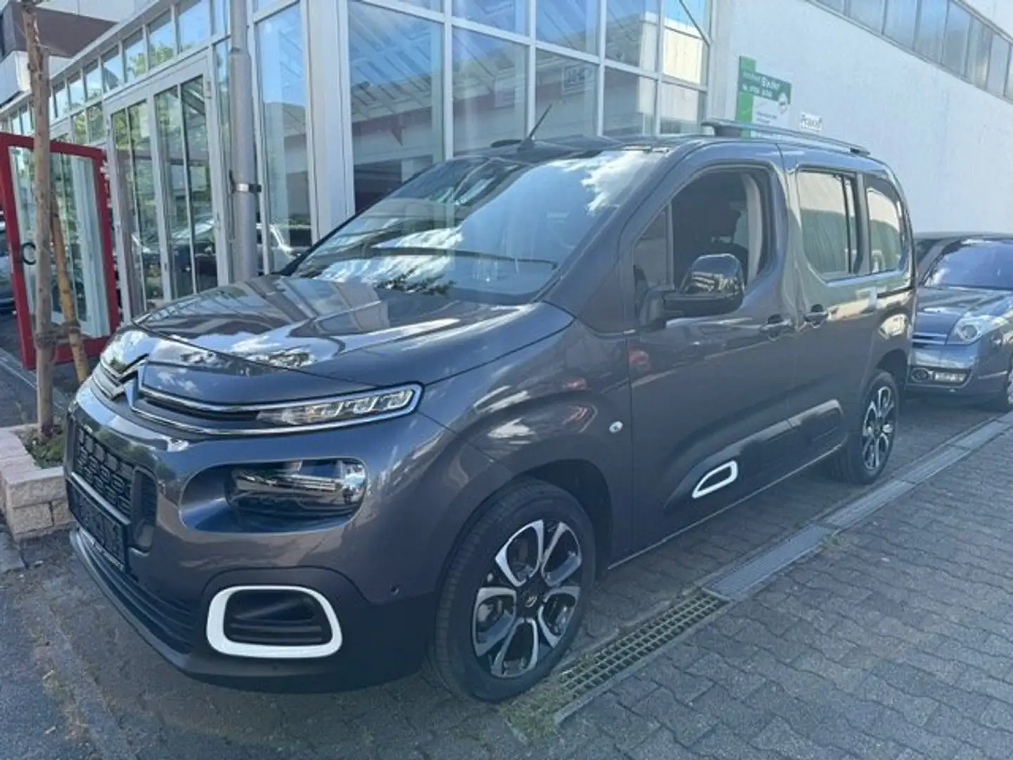 Citroen Berlingo Shine M 130 Automatik 7-Sitzer HUD SITZHZG Grau - 1