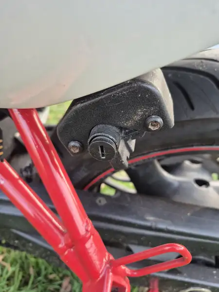 Suzuki Bandit 600 - foto 6