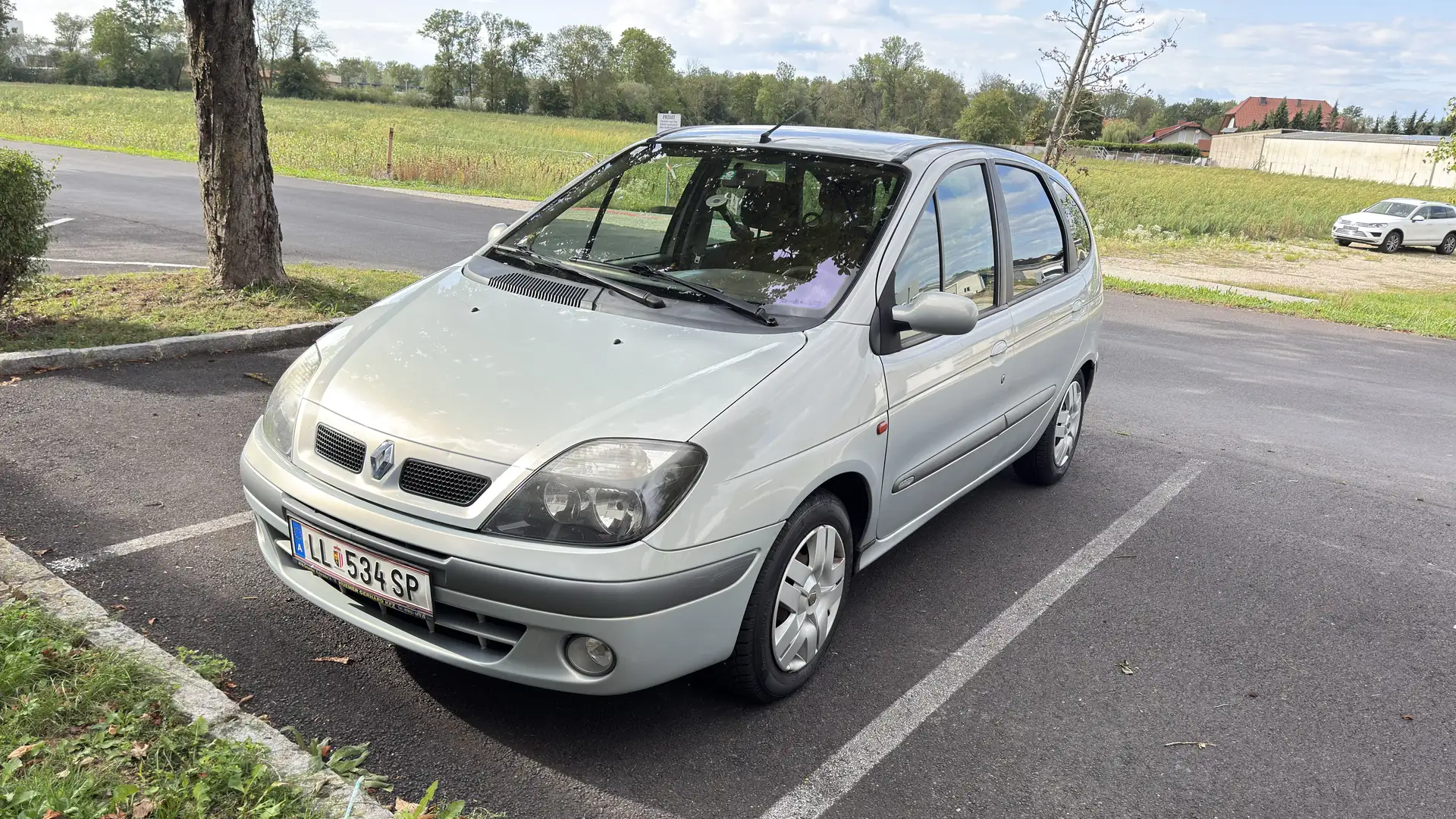 Renault Scenic Scénic Expression 1,9 dCi Automatic NEU PICKERL - 1