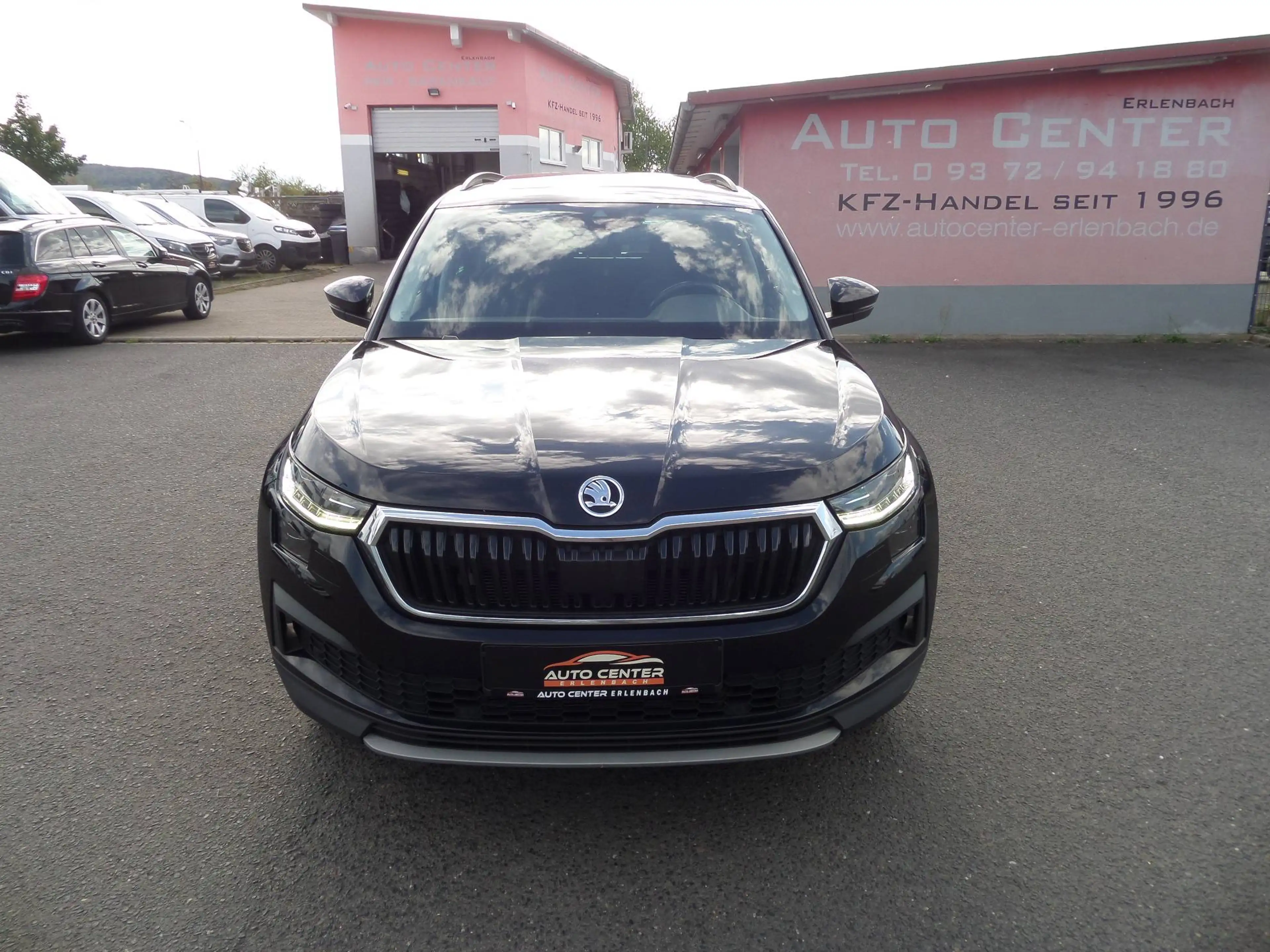 Skoda Kodiaq Tour 4x4+DSG+7-Sitz+Pano-SD+LED+AHK+Navi+Standhzg+ACC+4xSHZ+PDC+1.Hand — photo 3