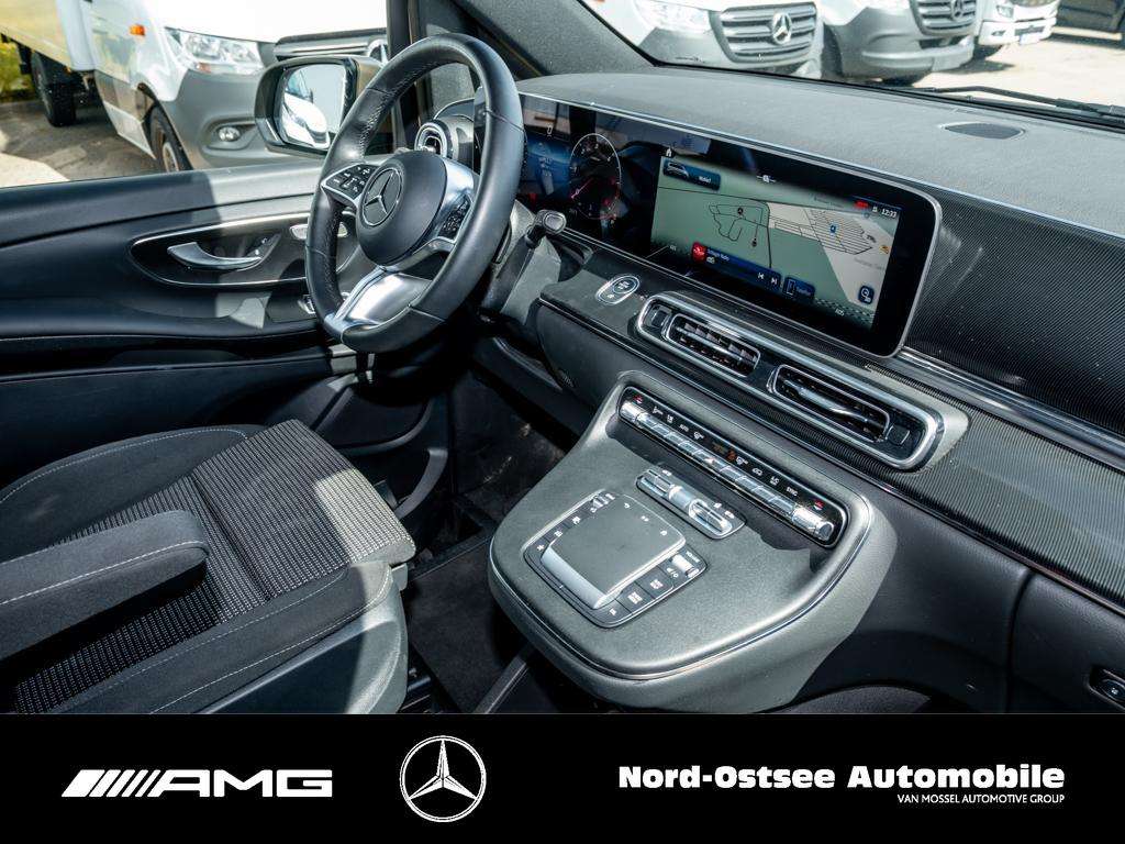 Mercedes-Benz V 250