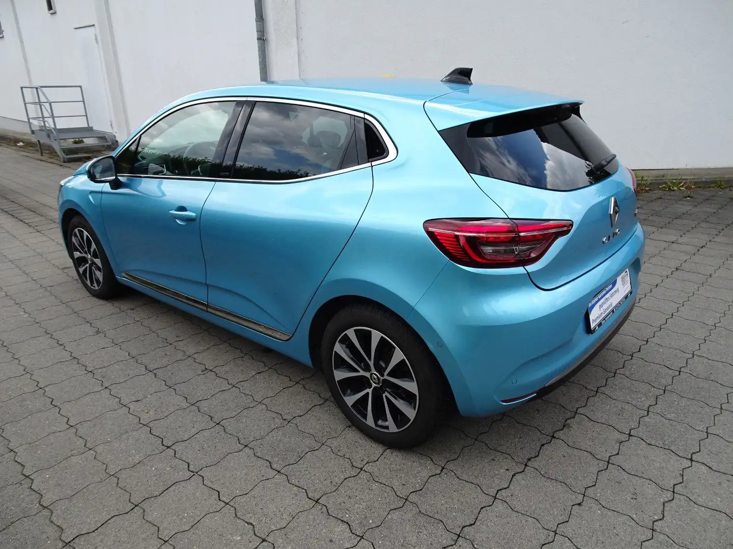 Renault Clio E-TECH Hybrid / Automatik / Navi Blau - 2