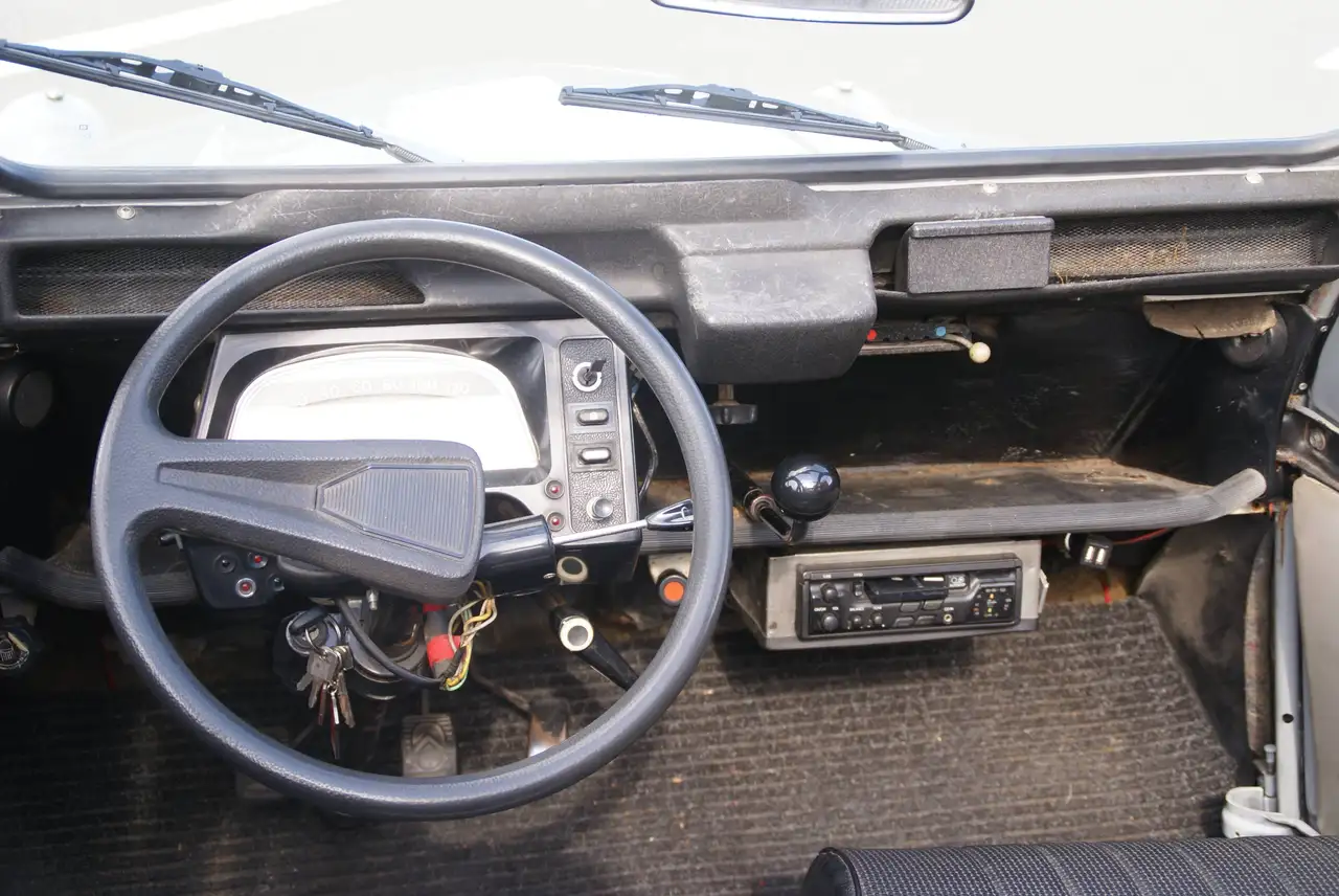 Citroen 2CV6, foto 11