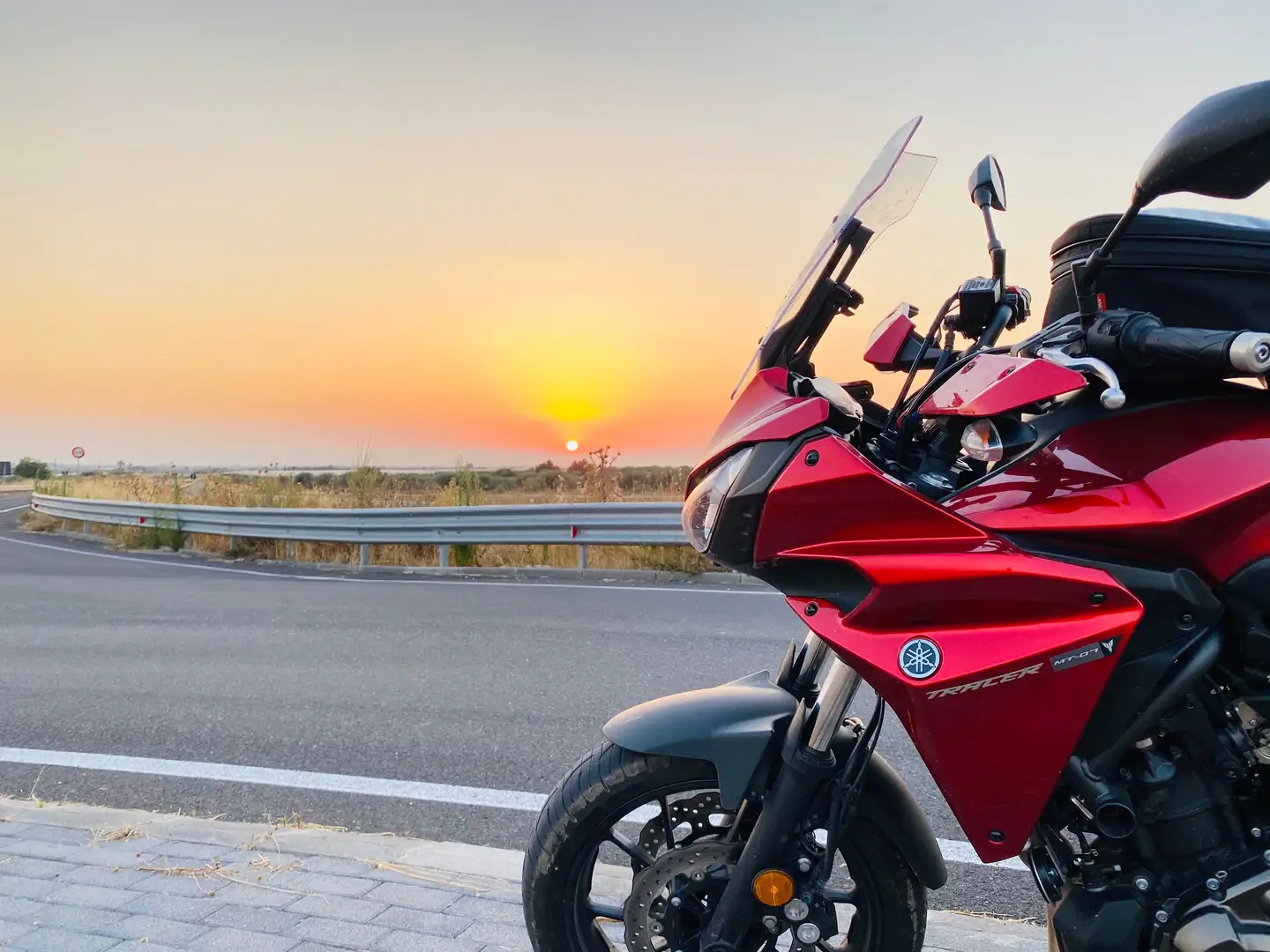 Yamaha Tracer 700 Rouge - 2