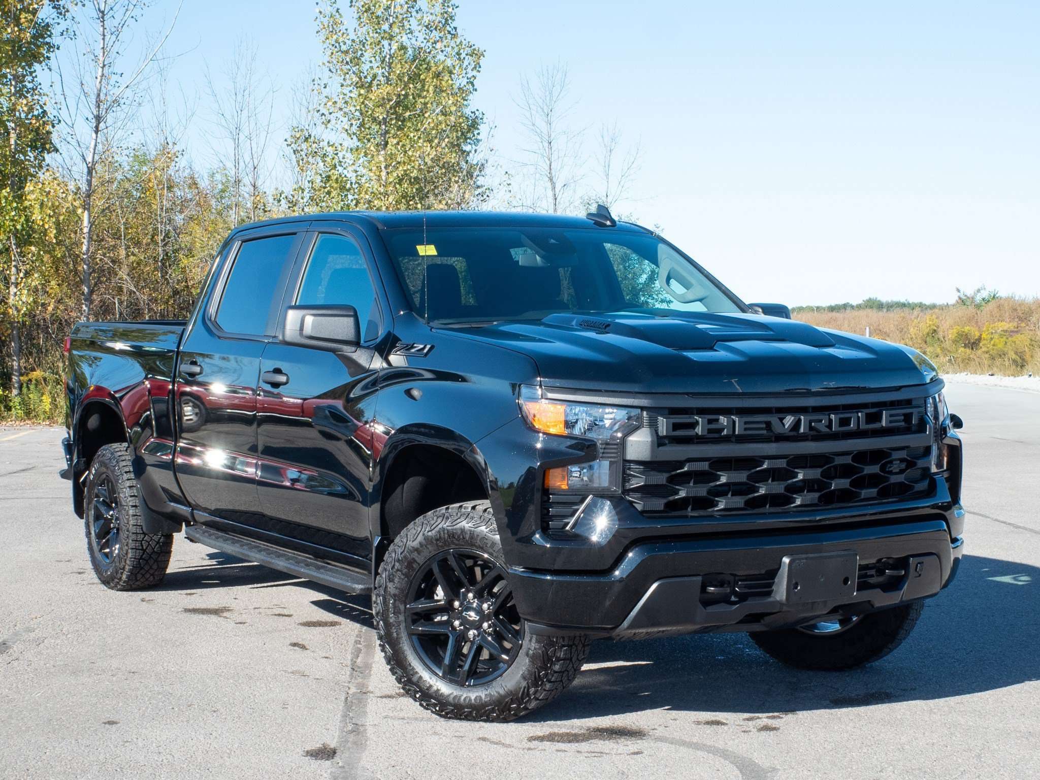 2026 Chevrolet Silverado 1500 Custom Trail Boss - Adjustable Lumbar | WiFi Hotsp