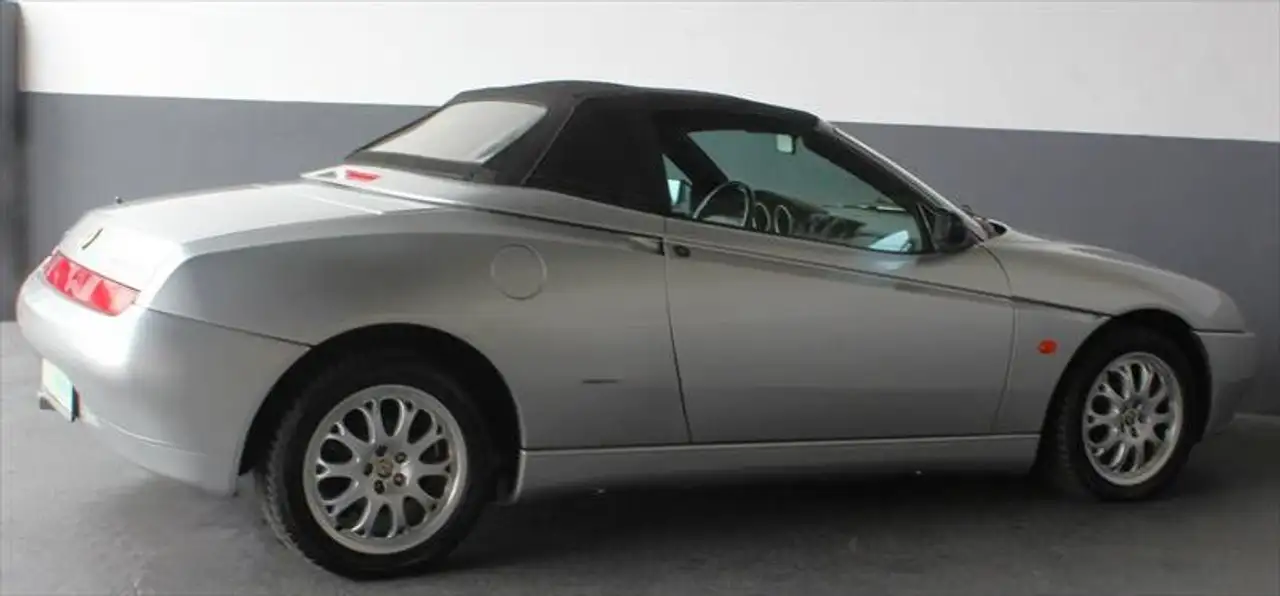 Alfa Romeo Spider Sportsitze Leder Schwarz, elektr. Verdeck, foto 3