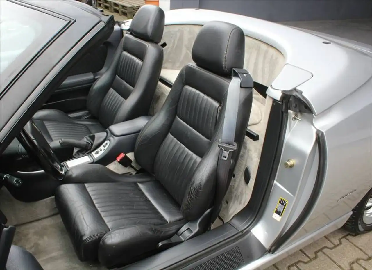 Alfa Romeo Spider Sportsitze Leder Schwarz, elektr. Verdeck, foto 6