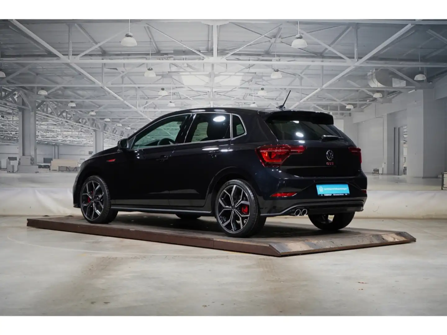Volkswagen Polo GTI 2.0 TSI Pano ACC Matrix Czarny - 2