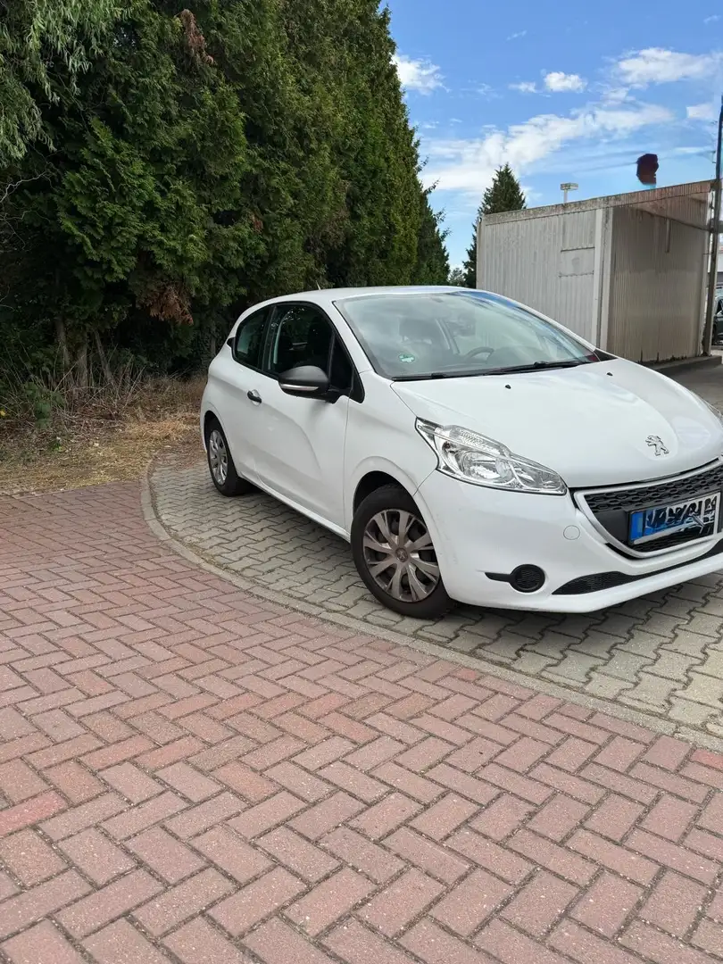 Peugeot 208 68 VTI Active Weiß - 1