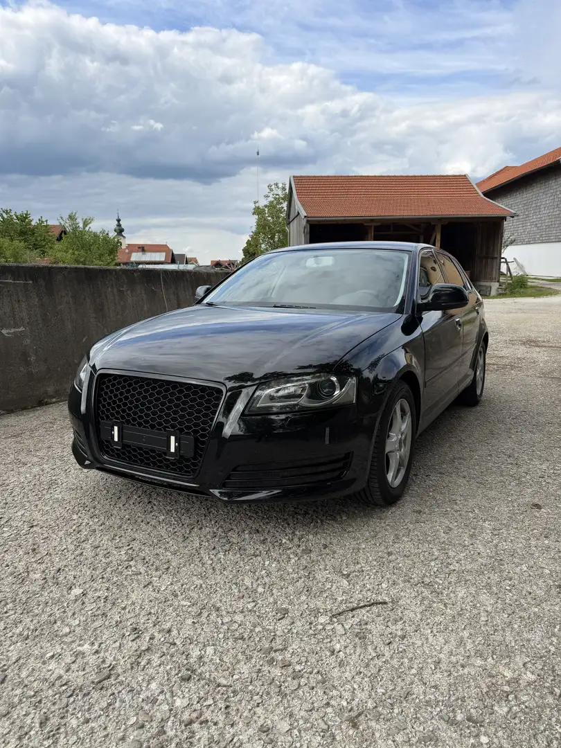 Audi A3 1.2 Sportback - 1