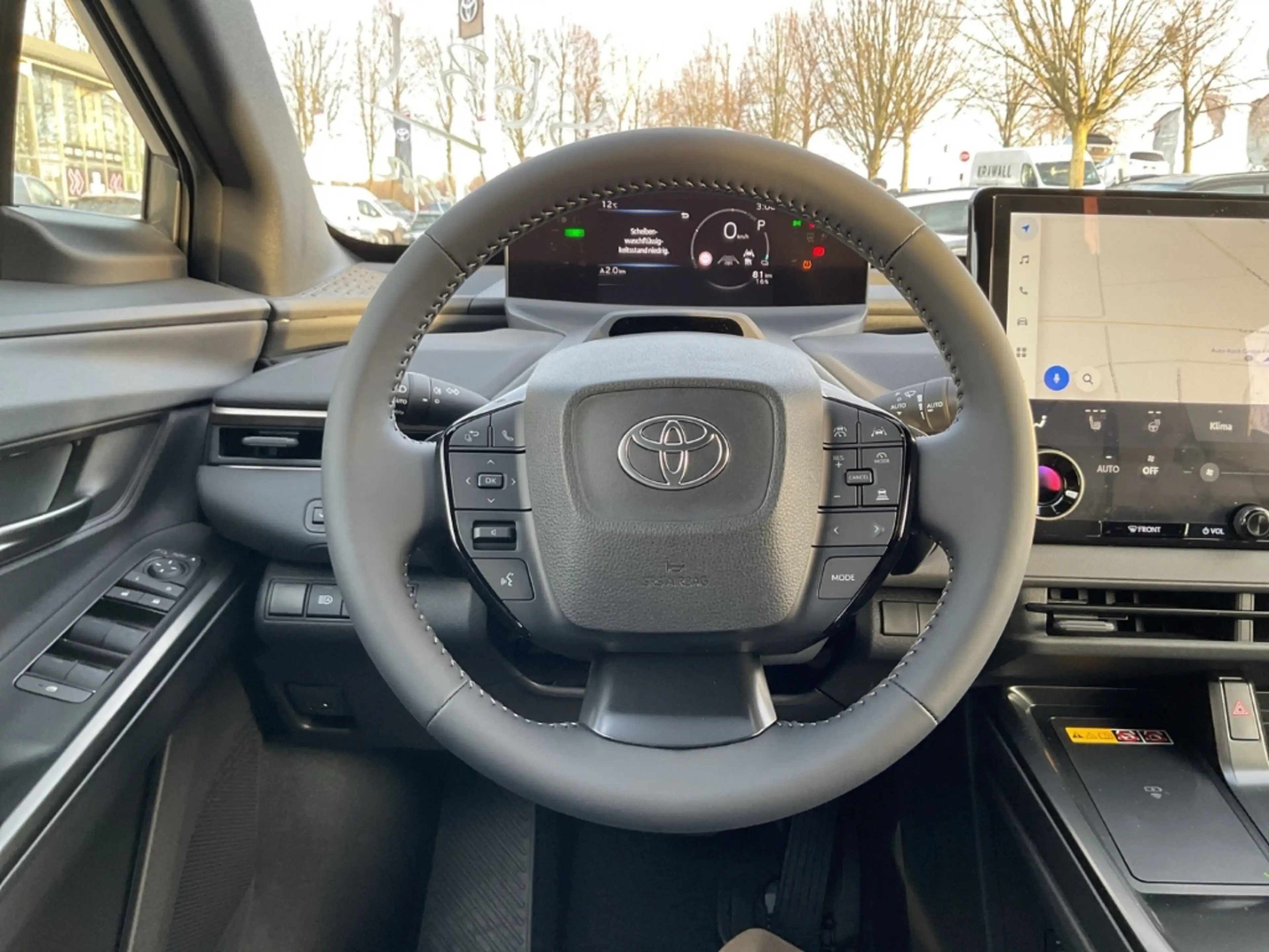 Toyota bZ4X FWD Teamplayer Navi 360 Kamera LED El. Heckklappe — photo 13