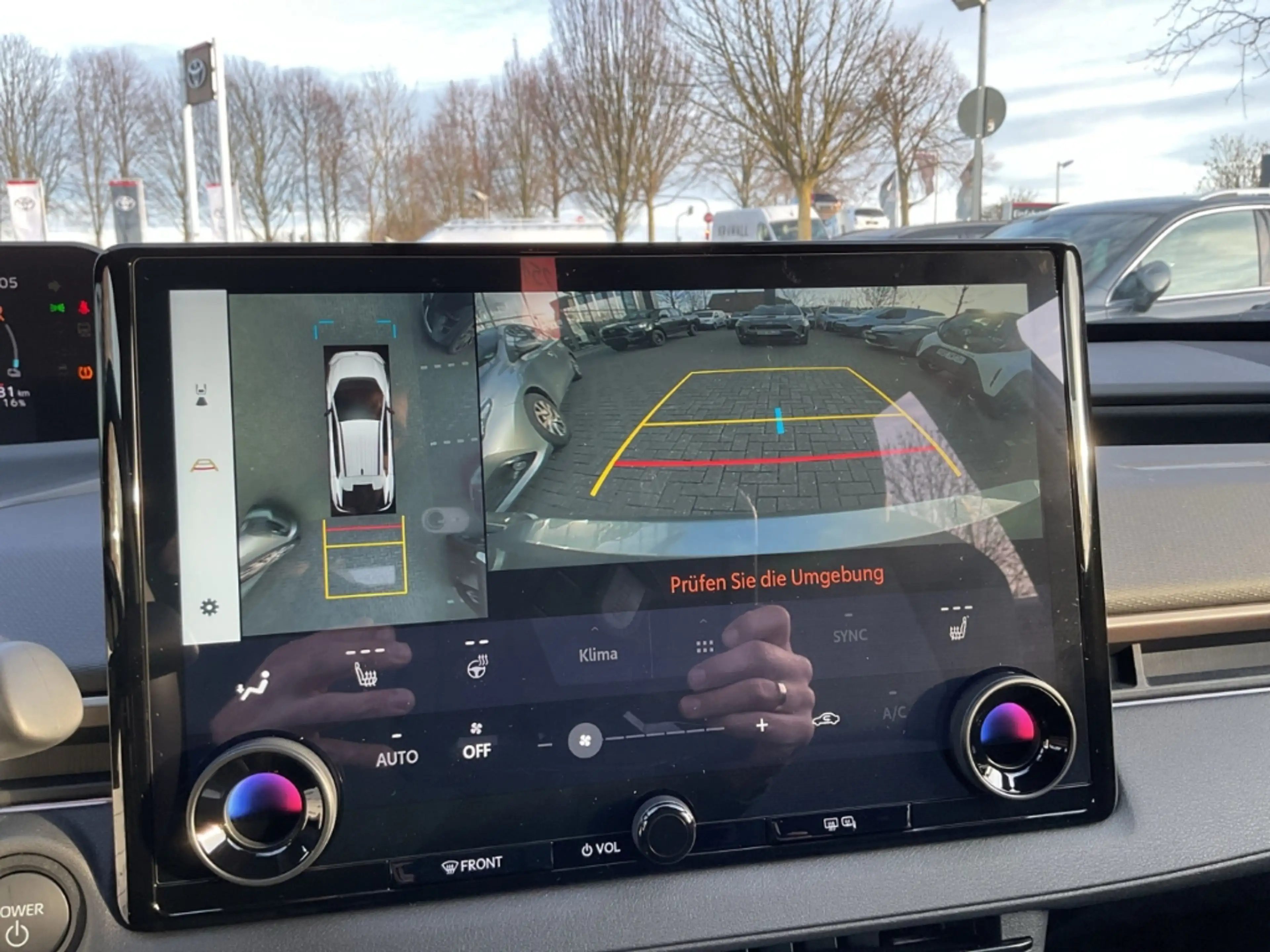 Toyota bZ4X FWD Teamplayer Navi 360 Kamera LED El. Heckklappe — photo 14