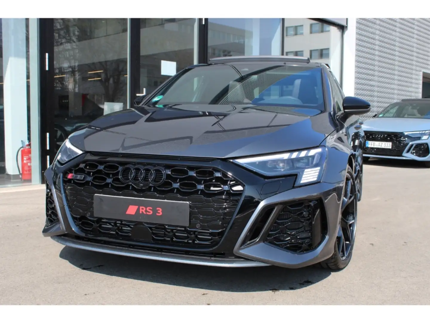 Audi RS3 Sportback Mtrx*Pano*SpAGA*B&O*Carbon*DesROT!!! Gris - 2