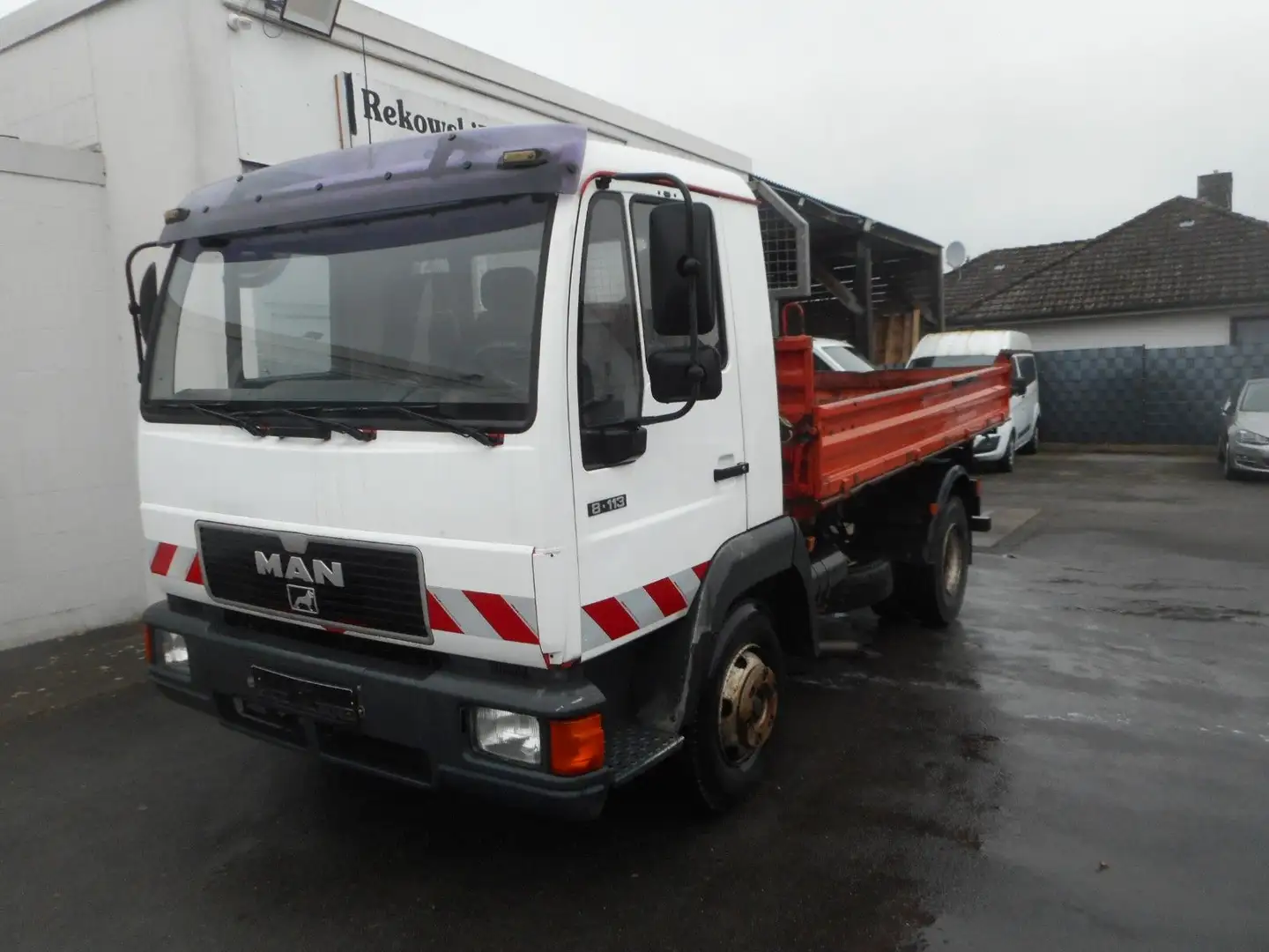 MAN 8.113 Tüv 01.2026 Blanc - 1