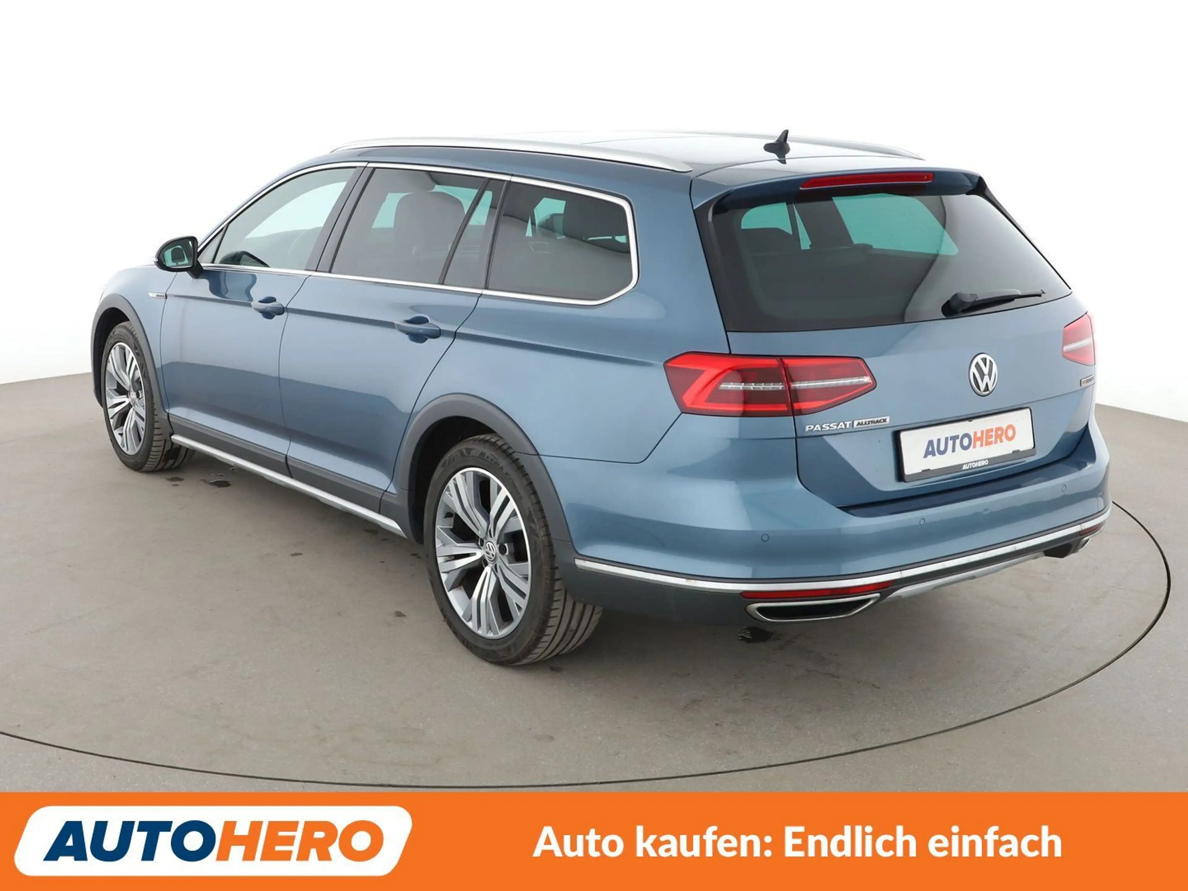 Volkswagen Passat Alltrack 2.0 TDI 4Motion BMT Aut.*NAVI*LED* — photo 4