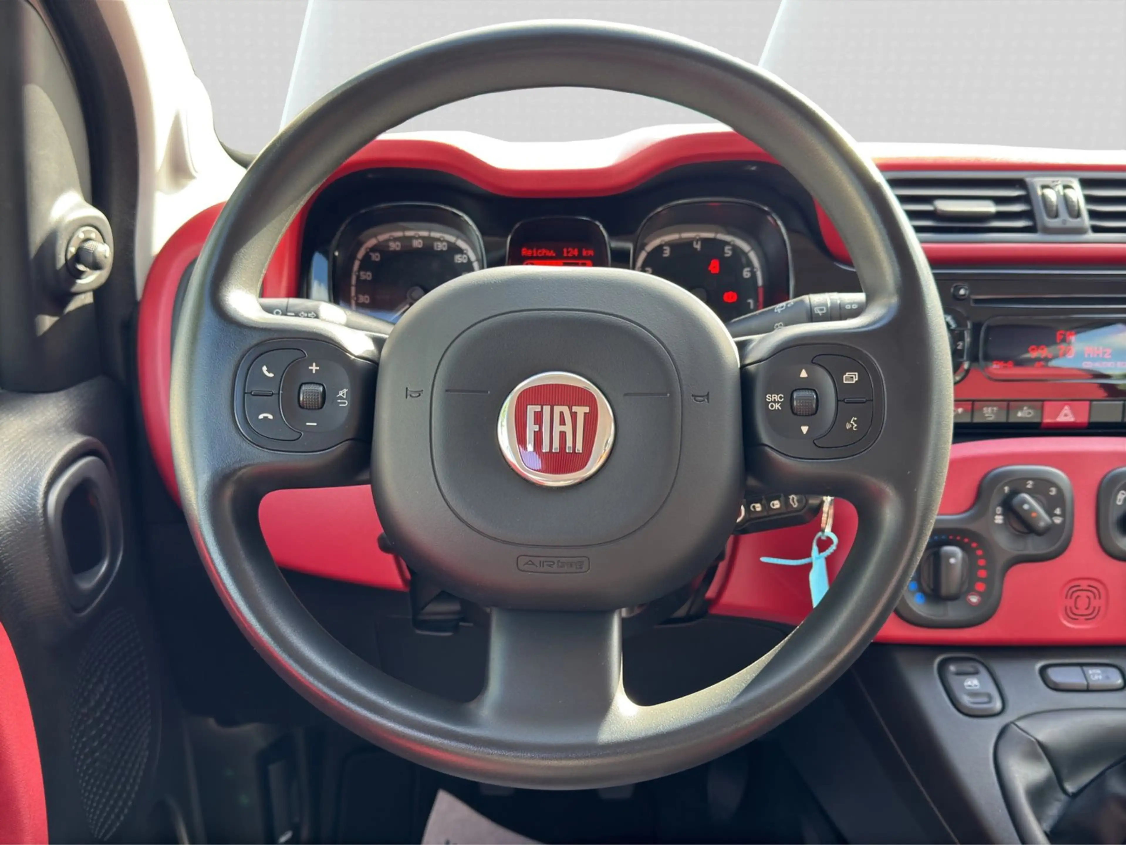 Fiat New Panda 1.2 8V LOUNGE, wenig KM, Blue & Me — photo 11