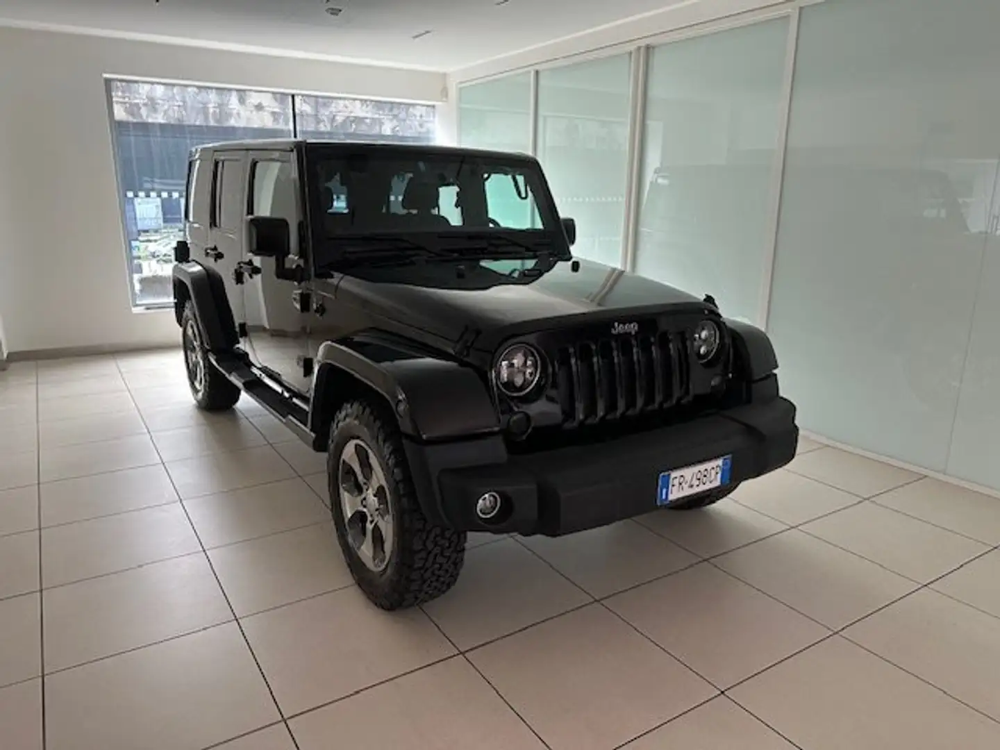Jeep Wrangler Wrangler  Unlimited Unlimited 2.8 crd Sahara auto Nero - 2