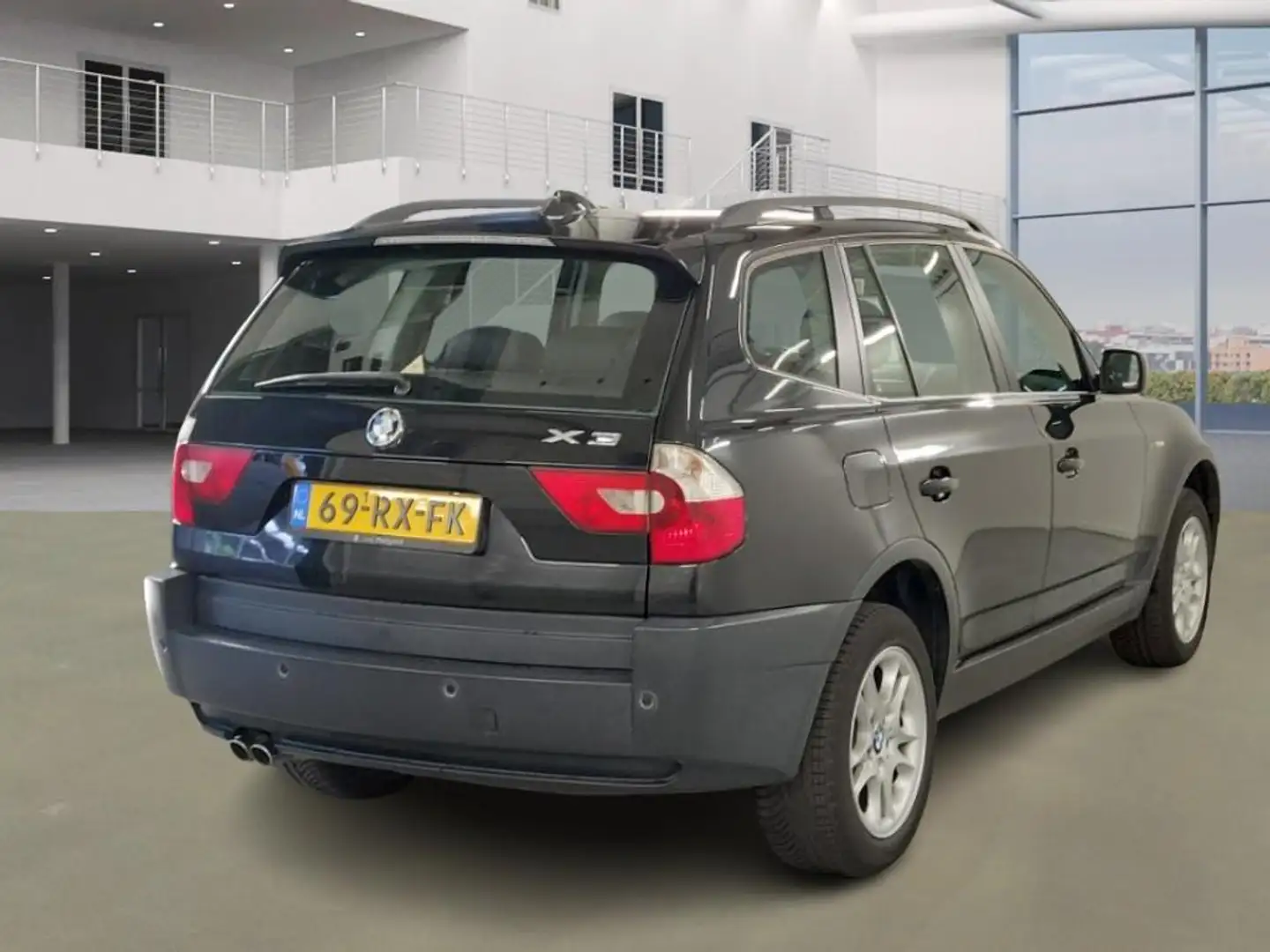 BMW X3 3.0i|youngtimer|aut|leder|4wd|stoelverw|navi|psens Noir - 2