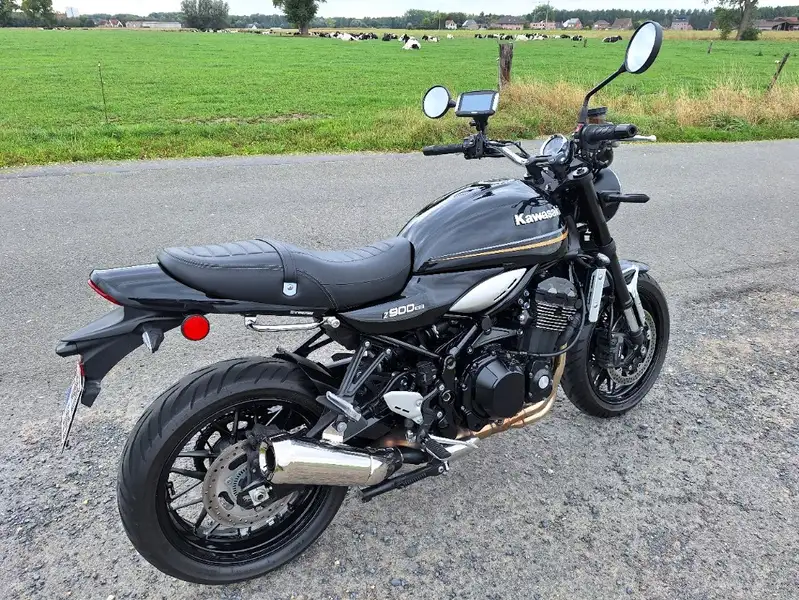 Kawasaki Z900RS - foto 8
