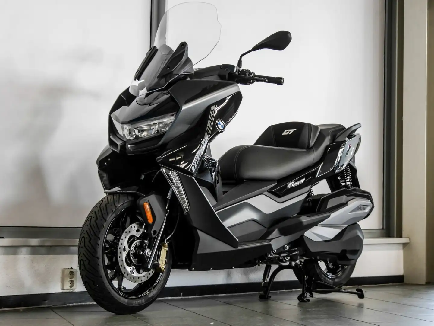 BMW C 400 GT LED Tempomat Sitzheiz. ABS L. Cockpit Zwart - 2