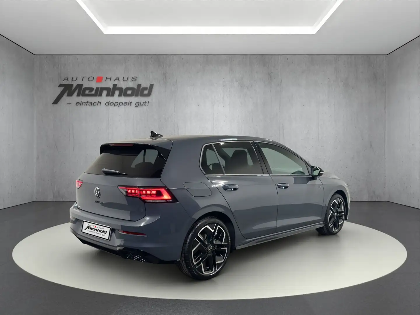 Volkswagen Golf 2.0 TDI DSG R-Line Black Style, Dach, AHK Grau - 2