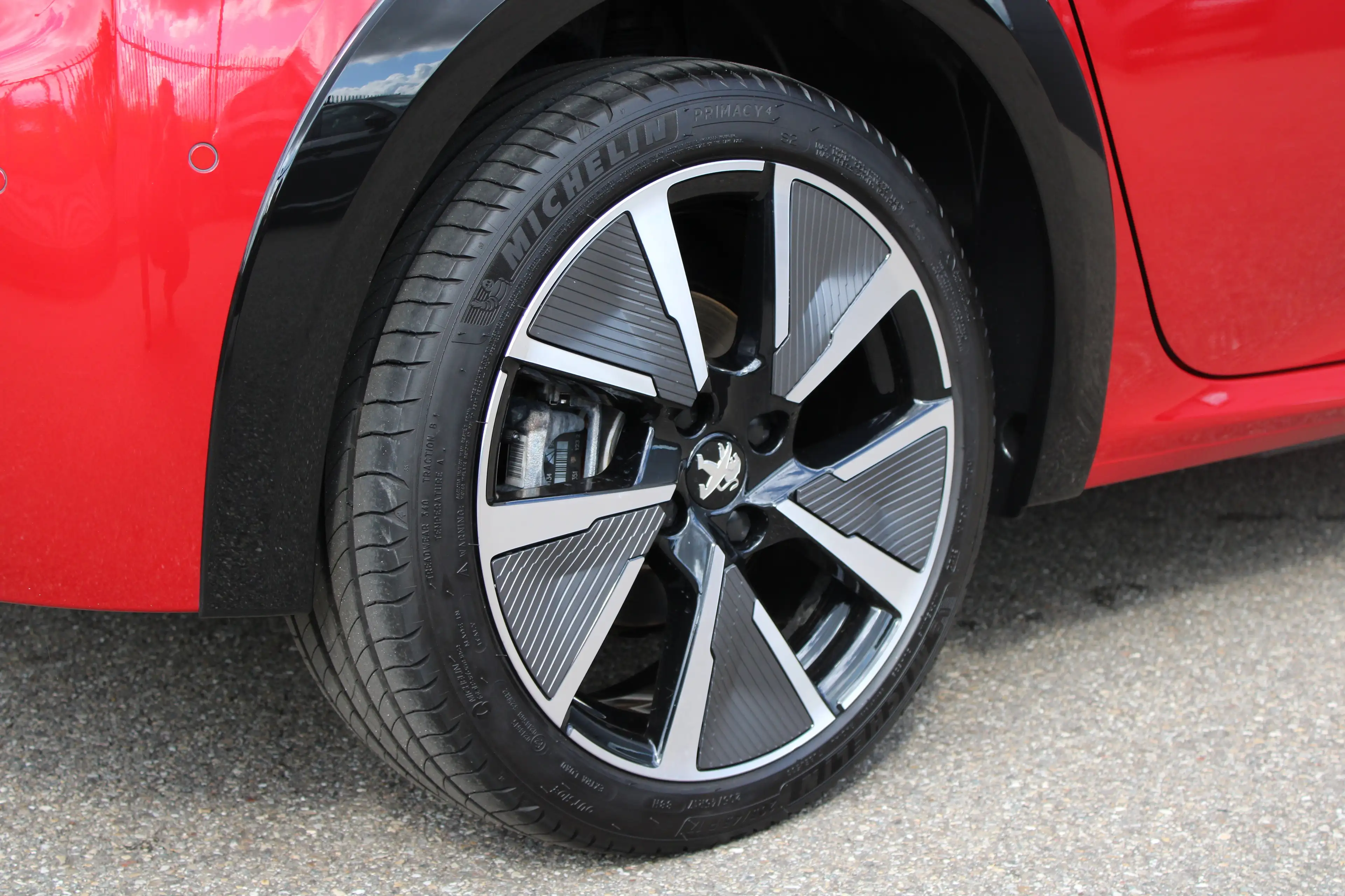 Peugeot e-208 EV GT Pack 50 kWh | Fase 3 laden | SOH 100% | Navi — photo 13
