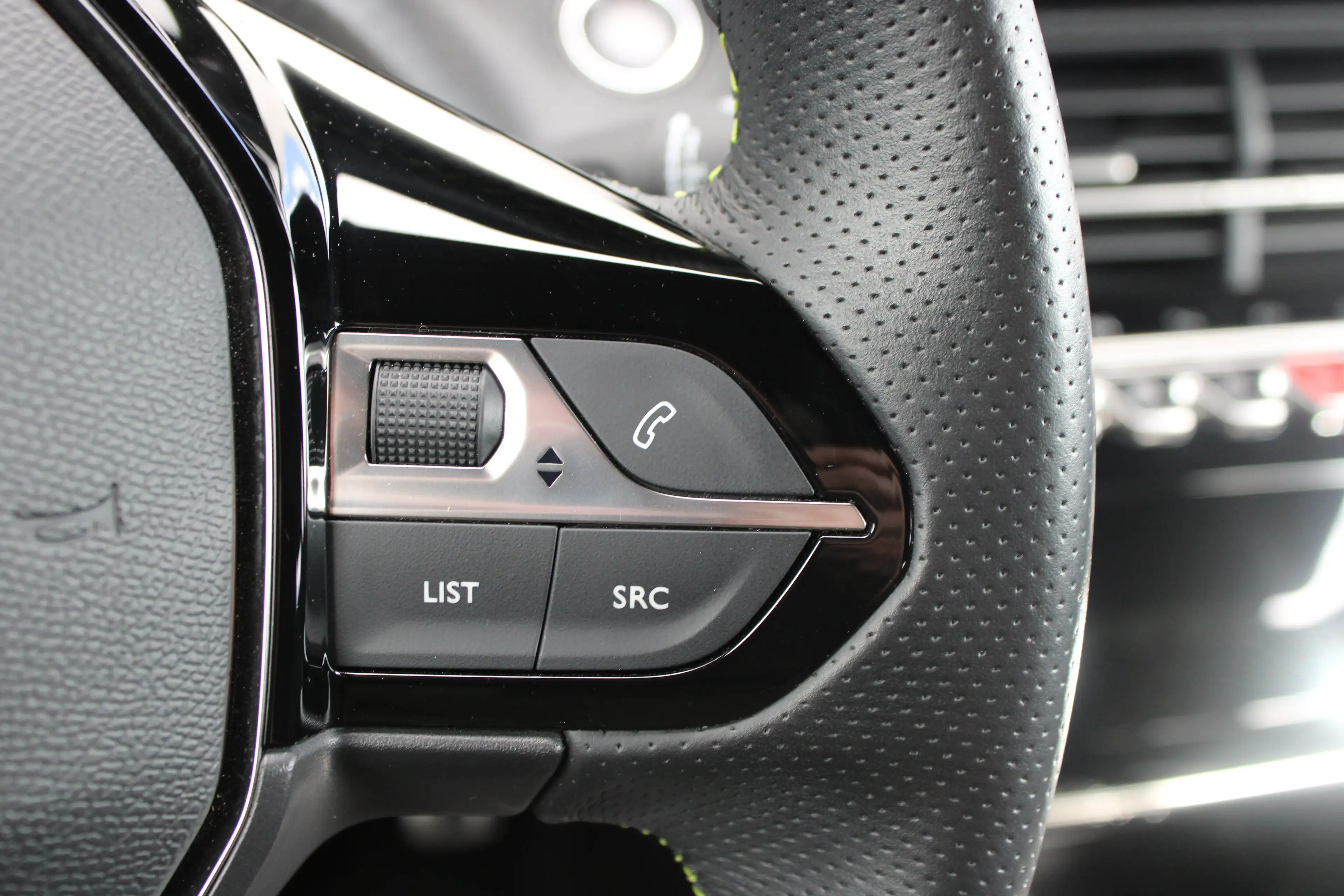 Peugeot e-208 EV GT Pack 50 kWh | Fase 3 laden | SOH 100% | Navi — photo 31
