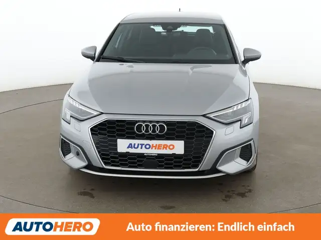 Audi A3 view 9