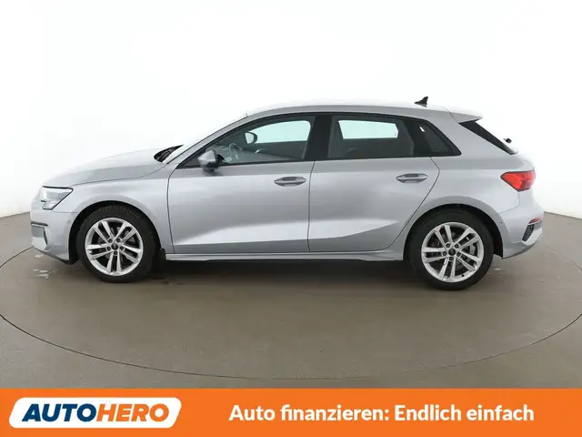 Audi A3 view 3