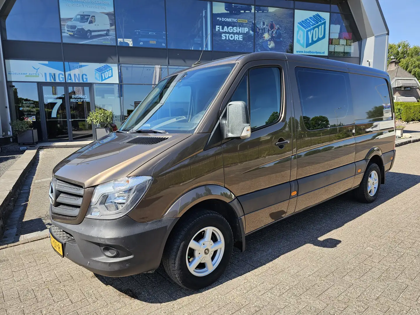 Mercedes-Benz Sprinter 211 CDI L2-H1 Dubbel Cabine * Trekhaak * PDC * Cru Braun - 1