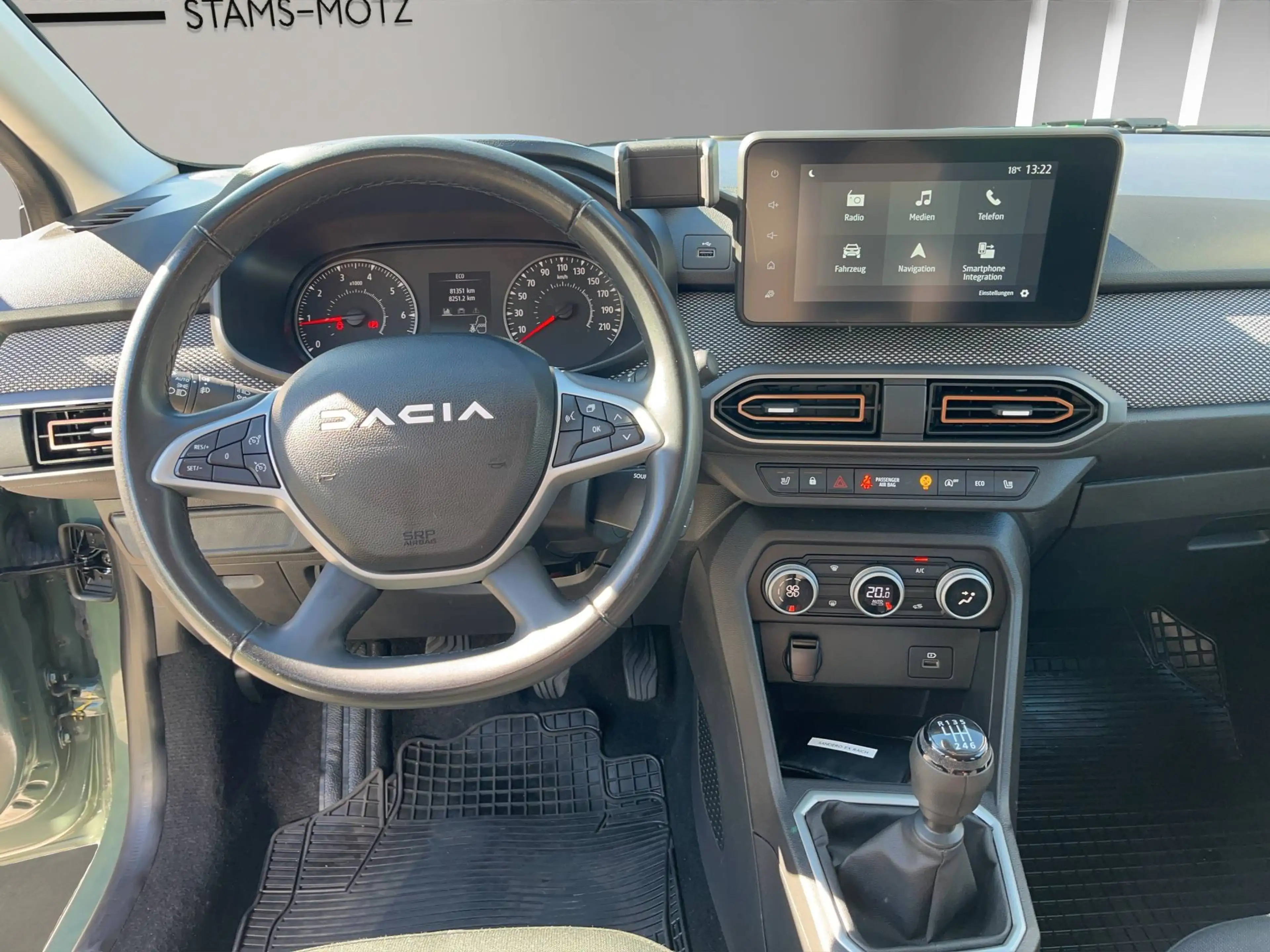 Dacia Sandero Stepway Expression — photo 4