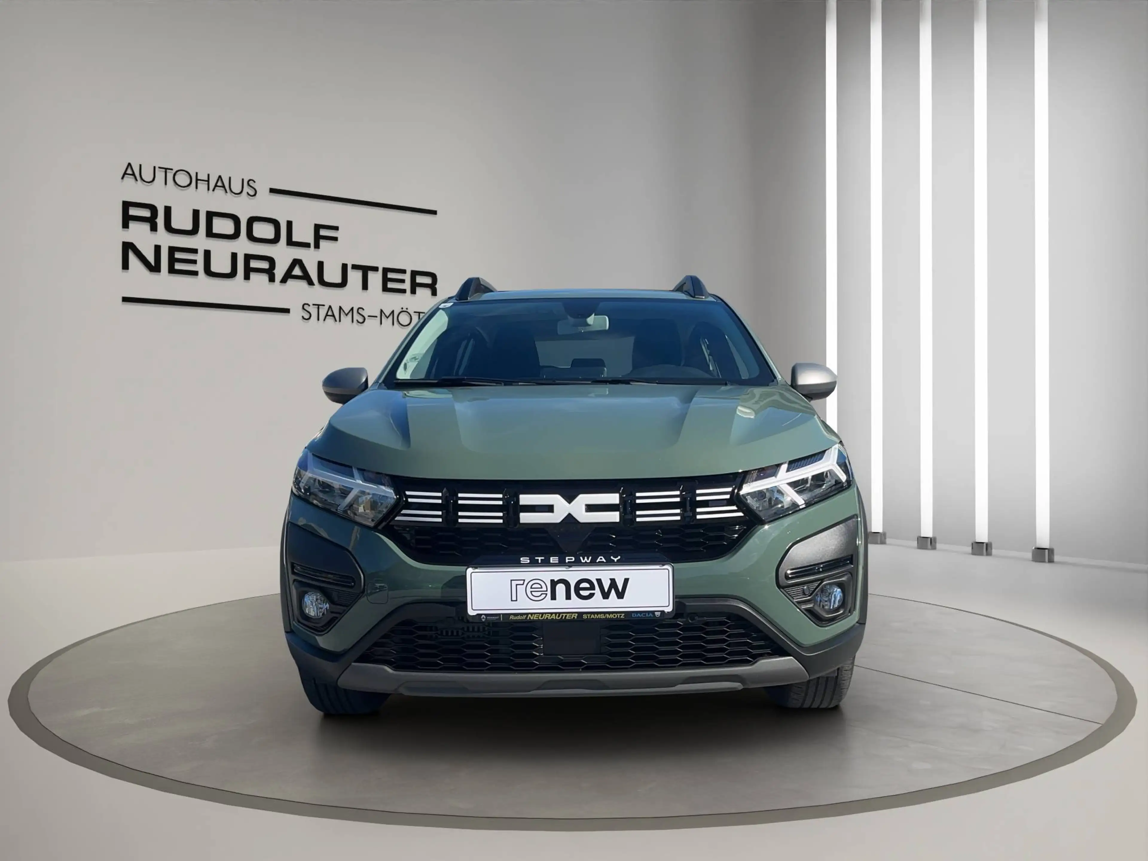 Dacia Sandero Stepway Expression — photo 10