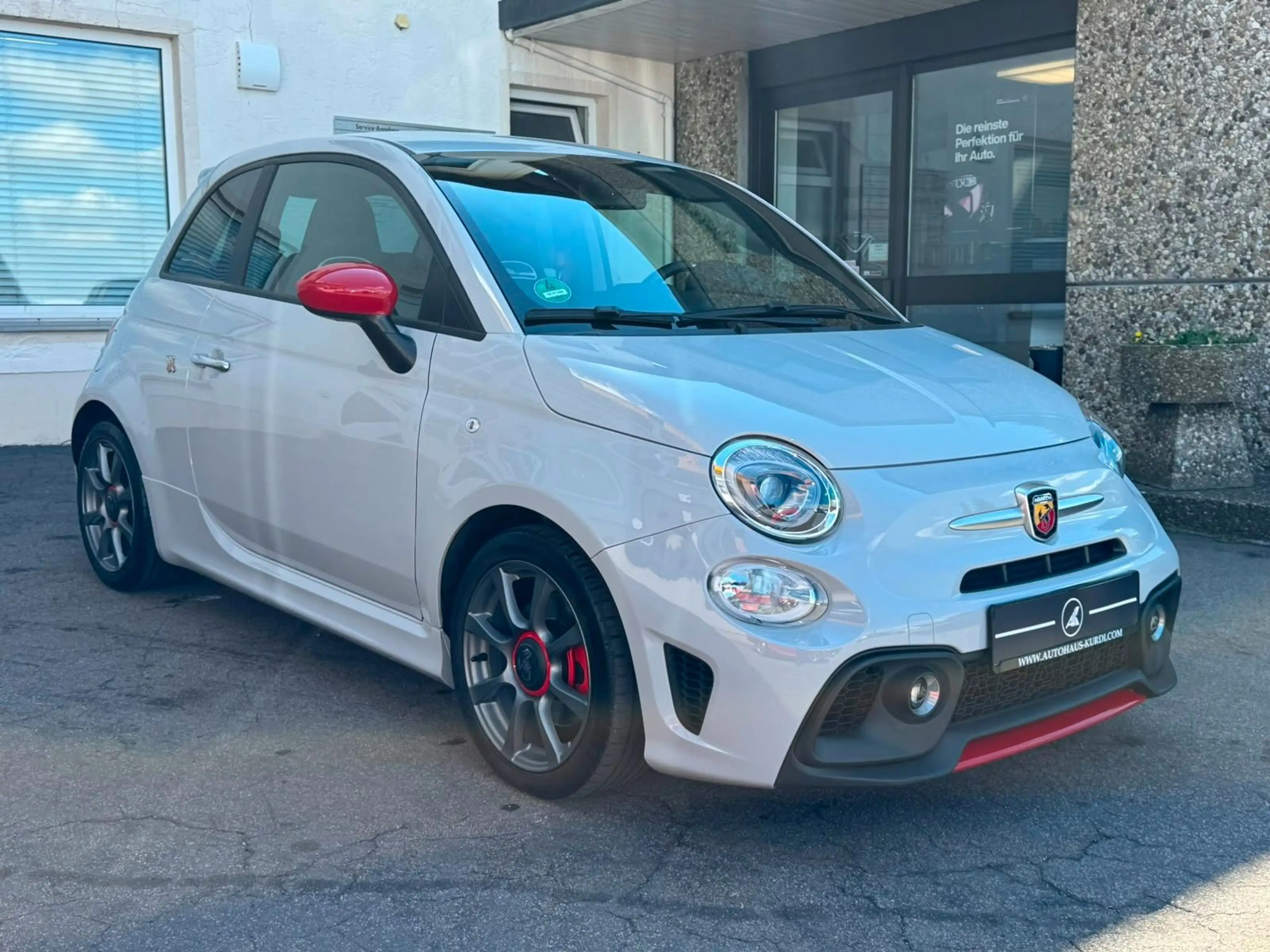 Abarth 500 595 1.4T-Jet Automatik CARPLAY GRIGIO CENERE PDC — photo 4