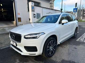 2.0 B5 Mhev Momentum awd 7p - AUT/NAV/TETTO/CAMERA