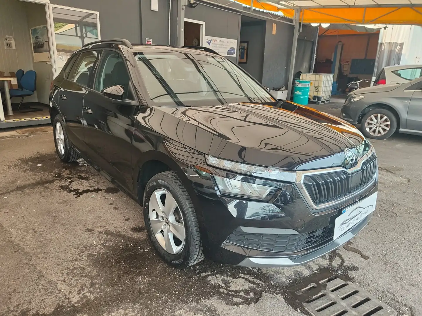Skoda Kamiq Kamiq 2019 1.0 tsi Ambition 110cv dsg Schwarz - 1