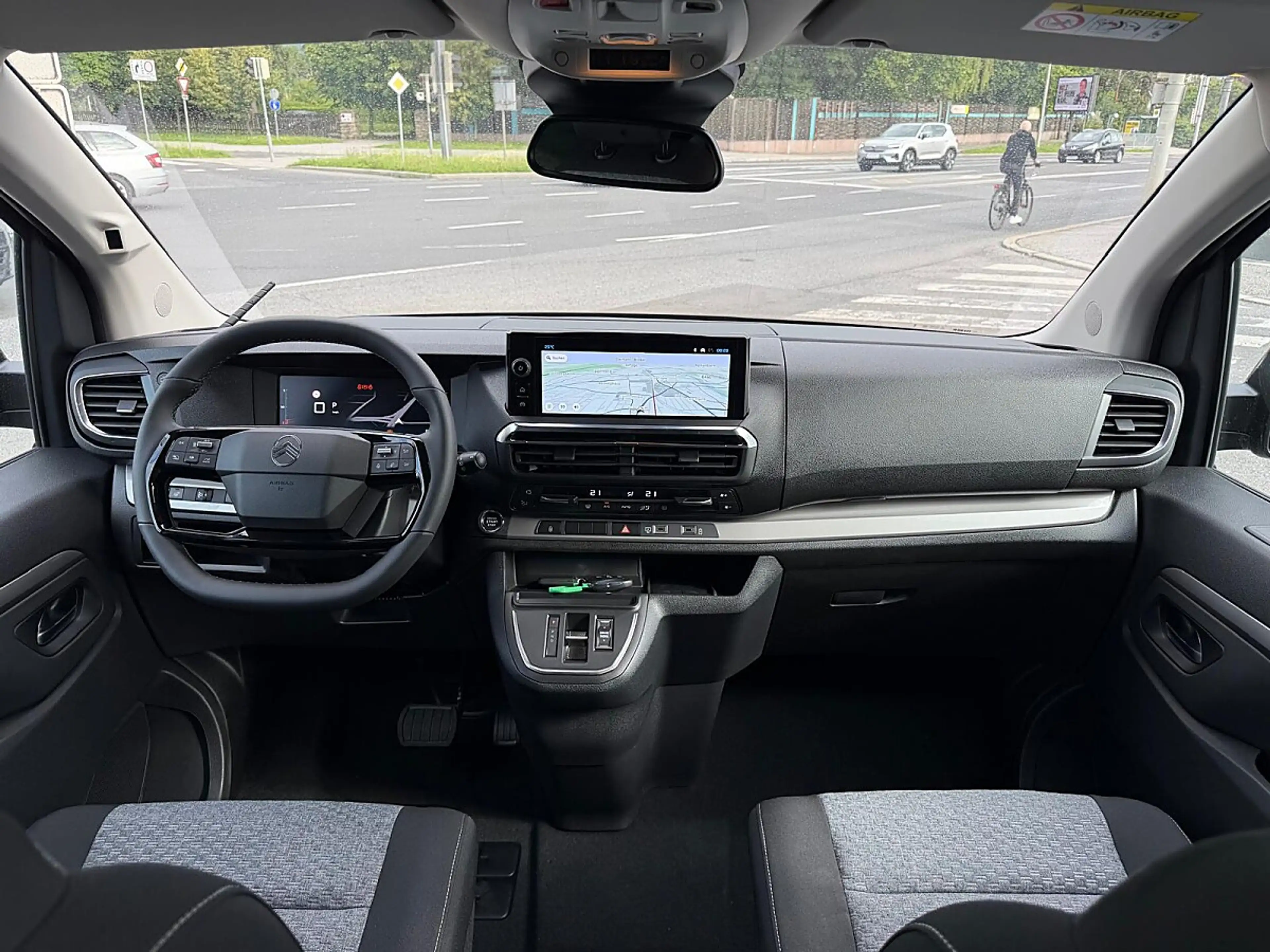 Citroen Spacetourer Diesel 180 S&S EAT8 M Business (C4800) — photo 6