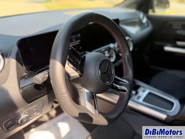 Mercedes-Benz Gla view 14