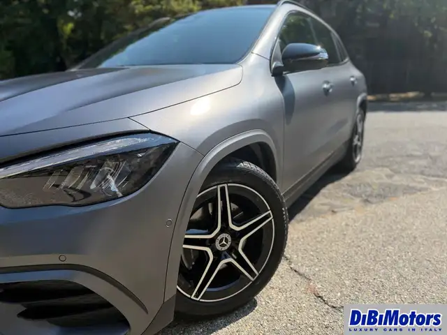 Mercedes-Benz Gla view 27
