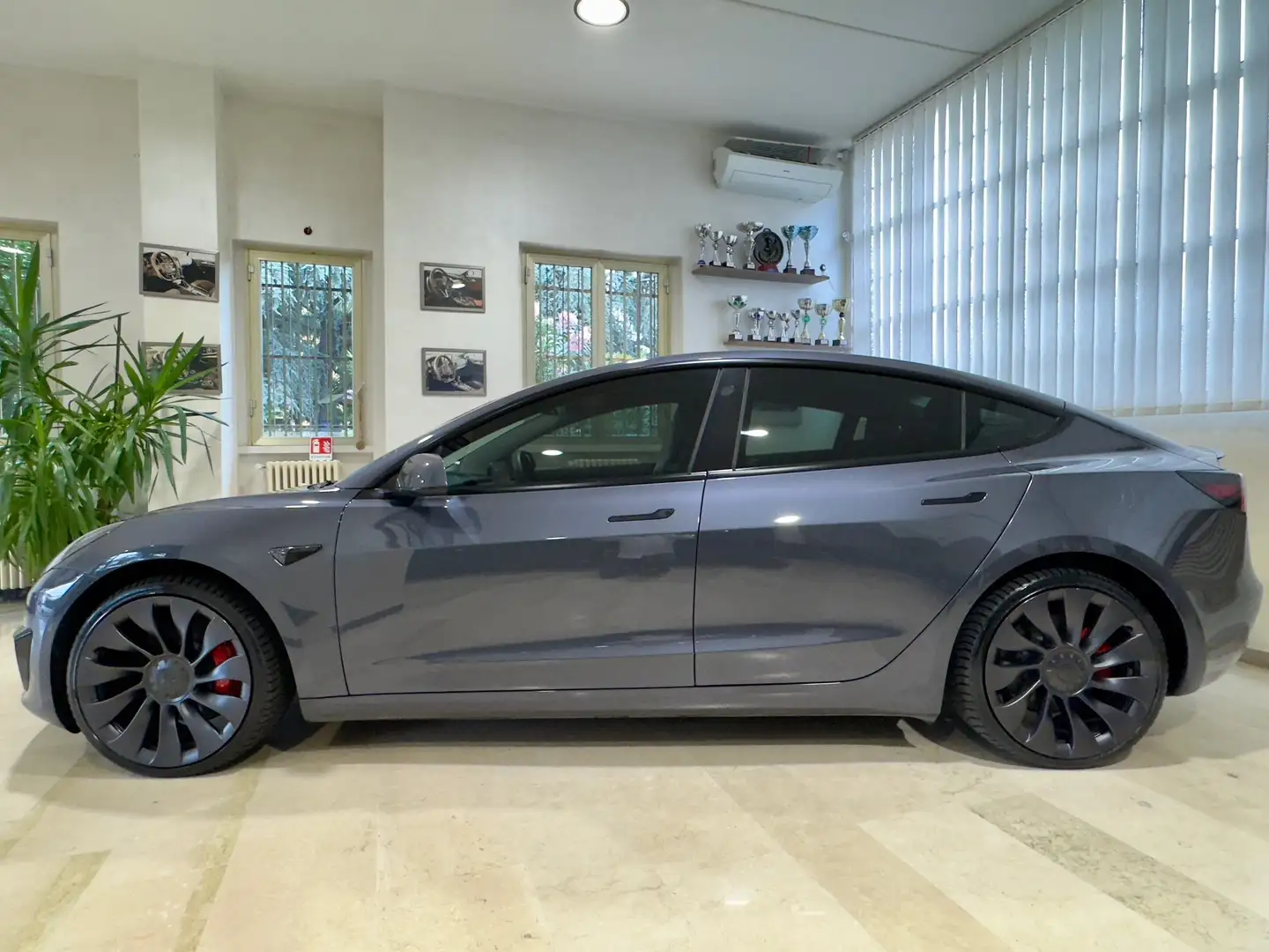 Tesla Model 3 Model 3 Performance Dual Motor Awd, Unico Propr. Grigio - 2
