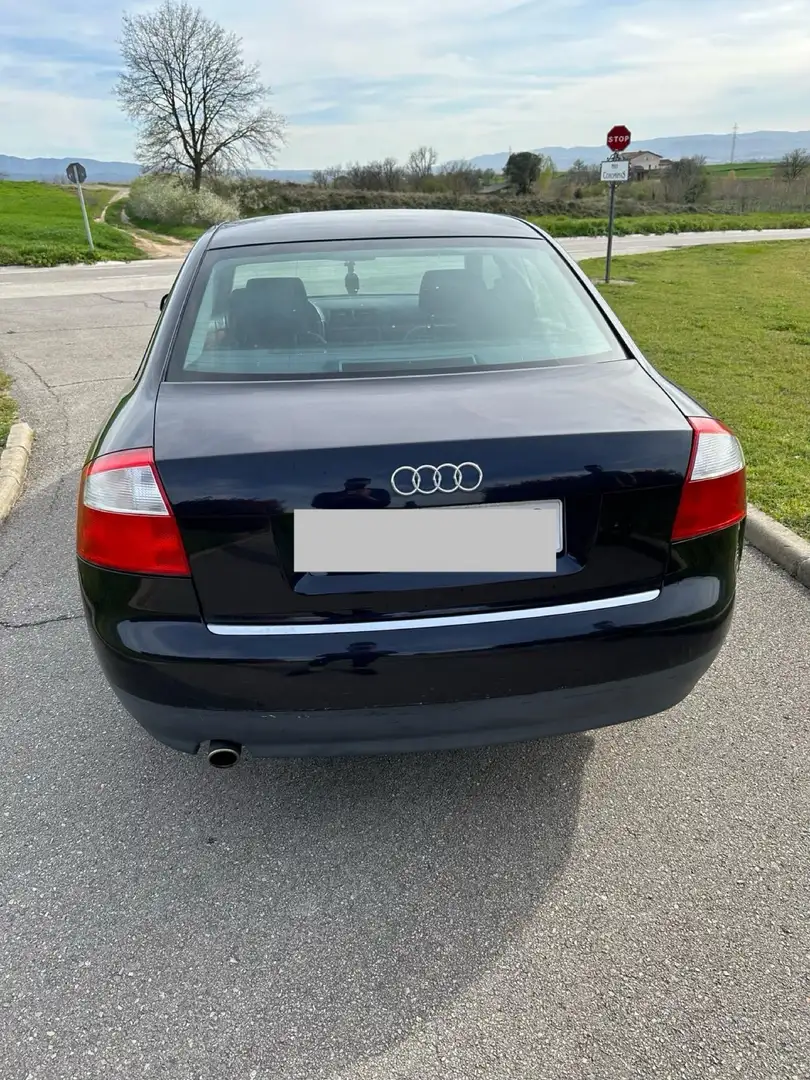 Audi A4 2.0 Negro - 2