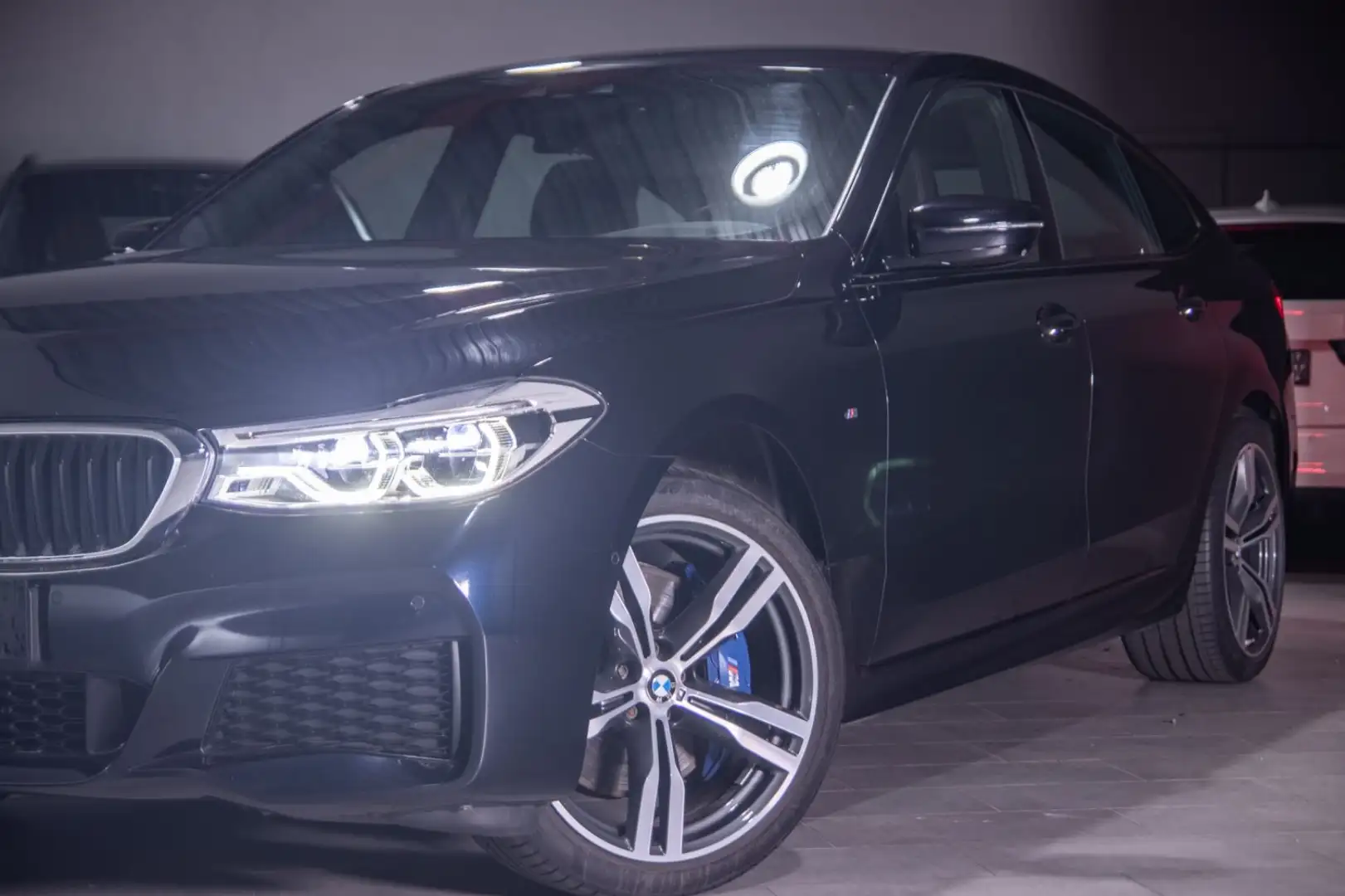 BMW 640 640i GT xDrive M Sport HUD/ACC/360°/AHK/Nappa Schwarz - 2
