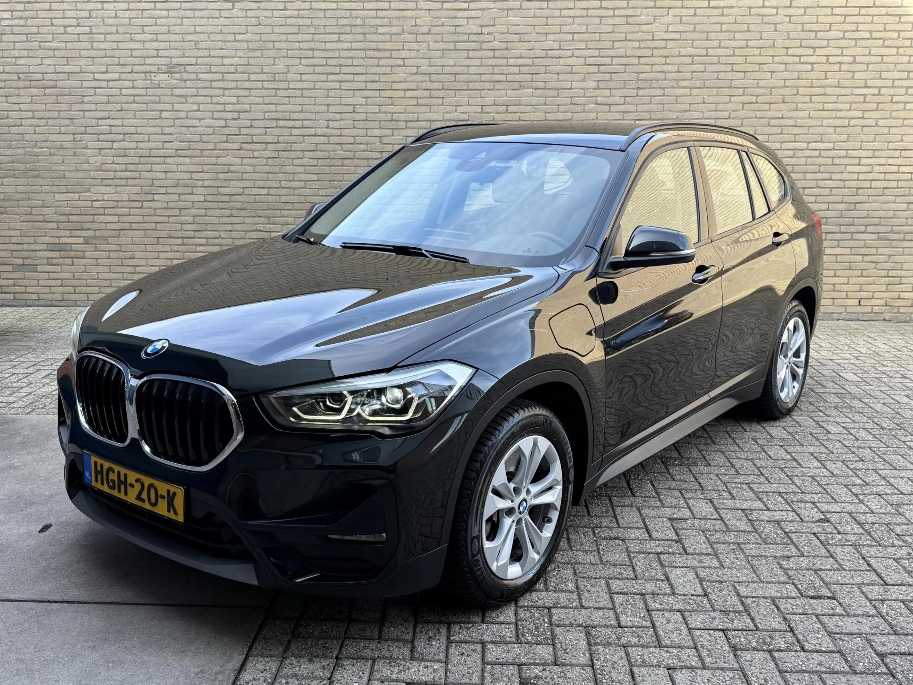 BMW X1 xDrive25e 220pk | Leder | Navigatie | LED | Cruise — photo 30