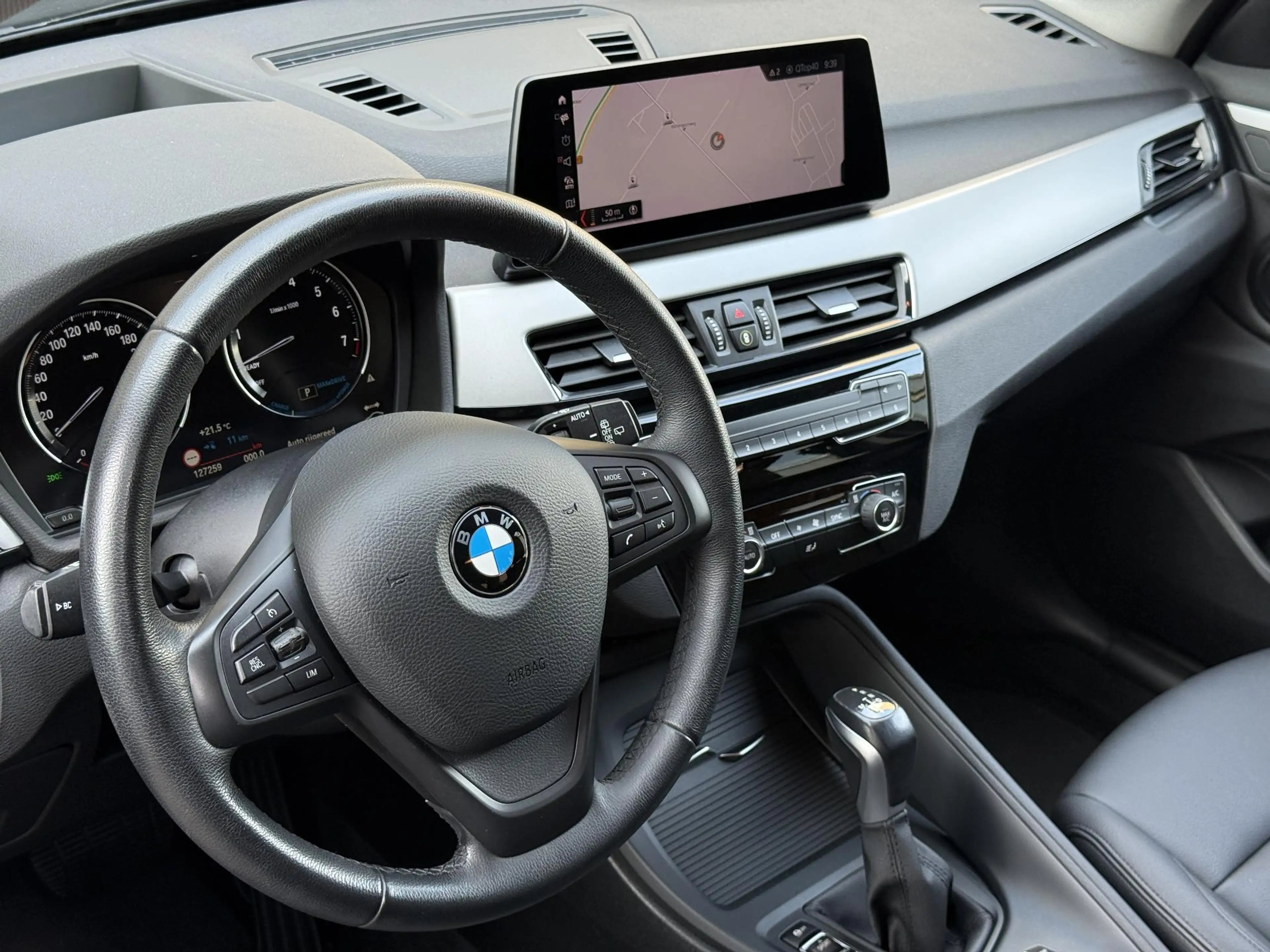 BMW X1 xDrive25e 220pk | Leder | Navigatie | LED | Cruise — photo 19