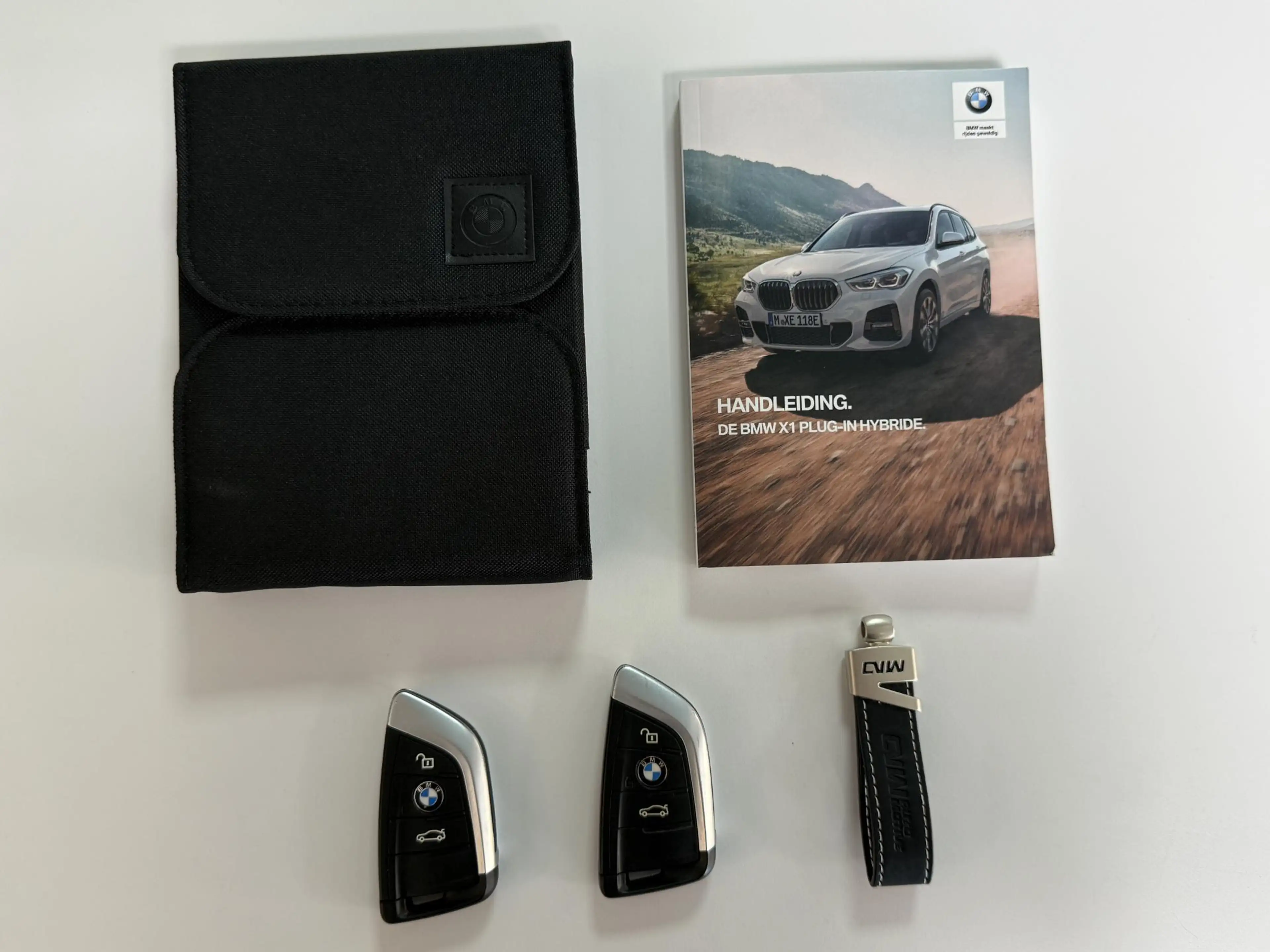 BMW X1 xDrive25e 220pk | Leder | Navigatie | LED | Cruise — photo 45