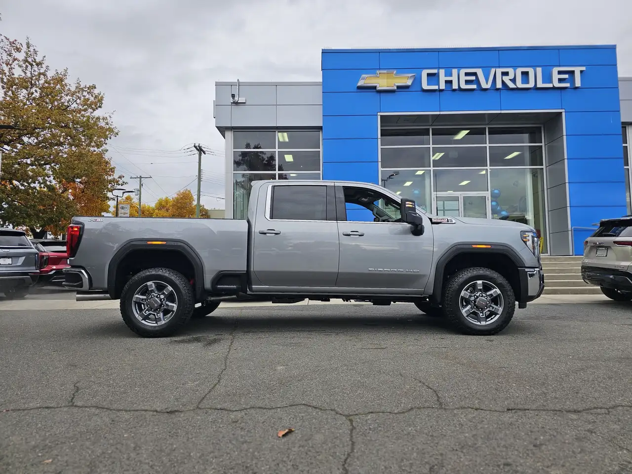 GMC Sierra 3500HD снимка GMC Sierra 3500HD